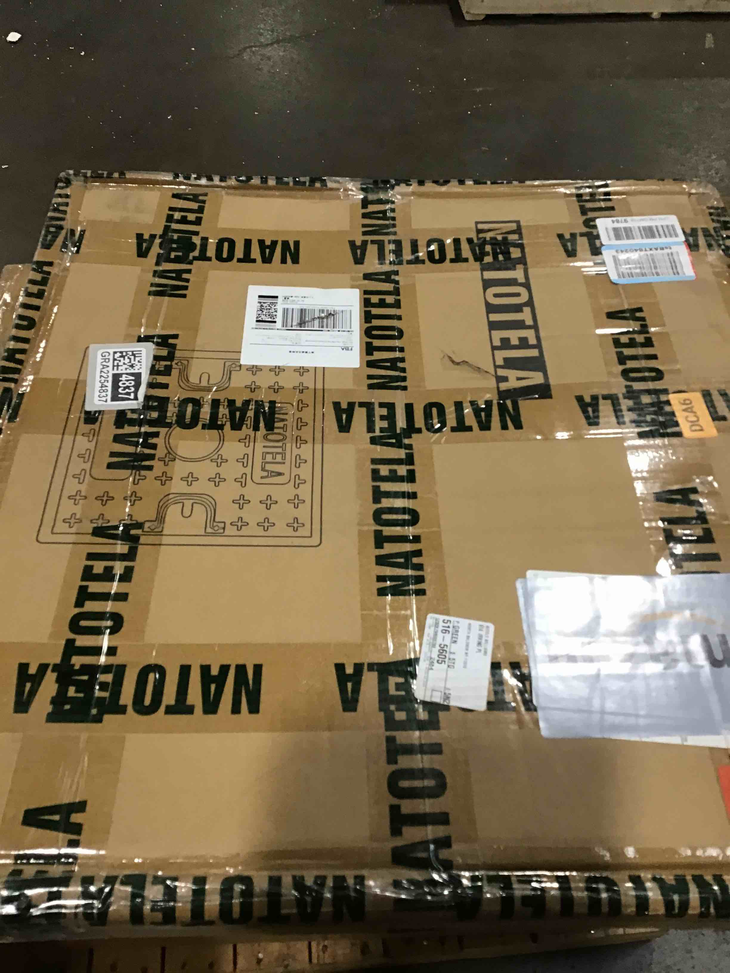https://s3.amazonaws.com/lotting-images-prod/bidfta/PPE2281497_1743601003964.jpeg