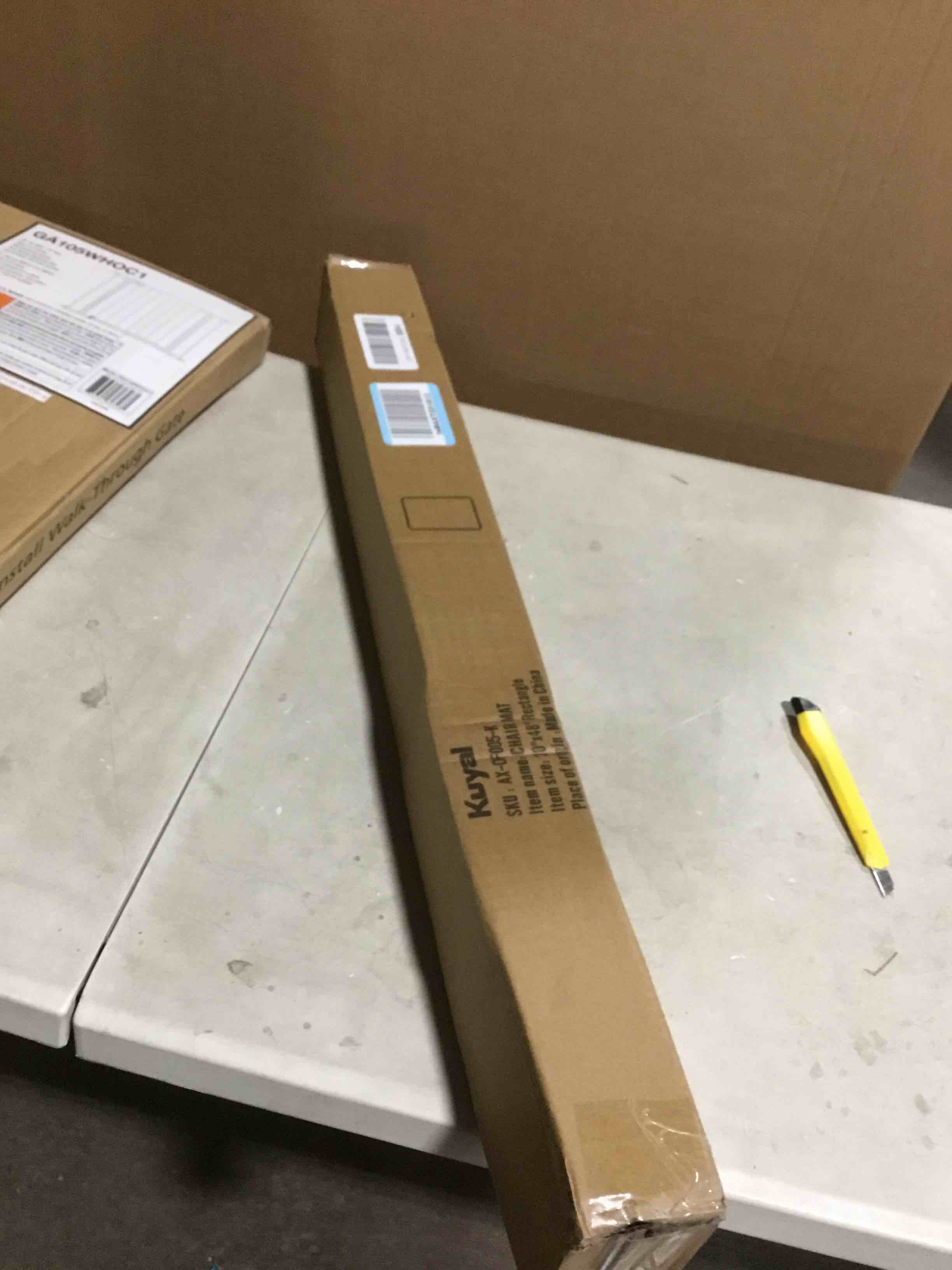 https://s3.amazonaws.com/lotting-images-prod/bidfta/PPE2281844_1744904388934.jpeg