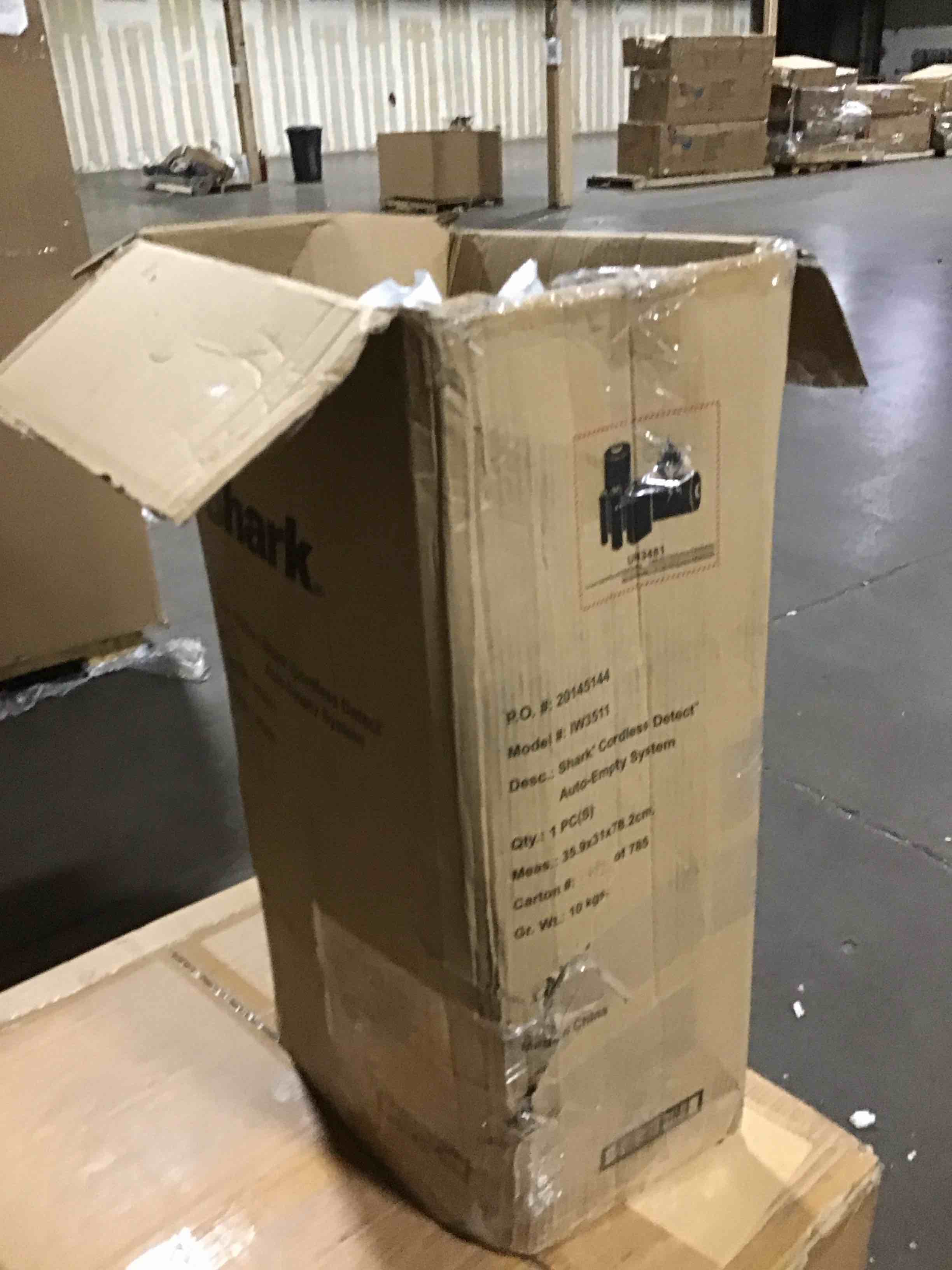 https://s3.amazonaws.com/lotting-images-prod/bidfta/PPE2281963_1745243282409.jpeg