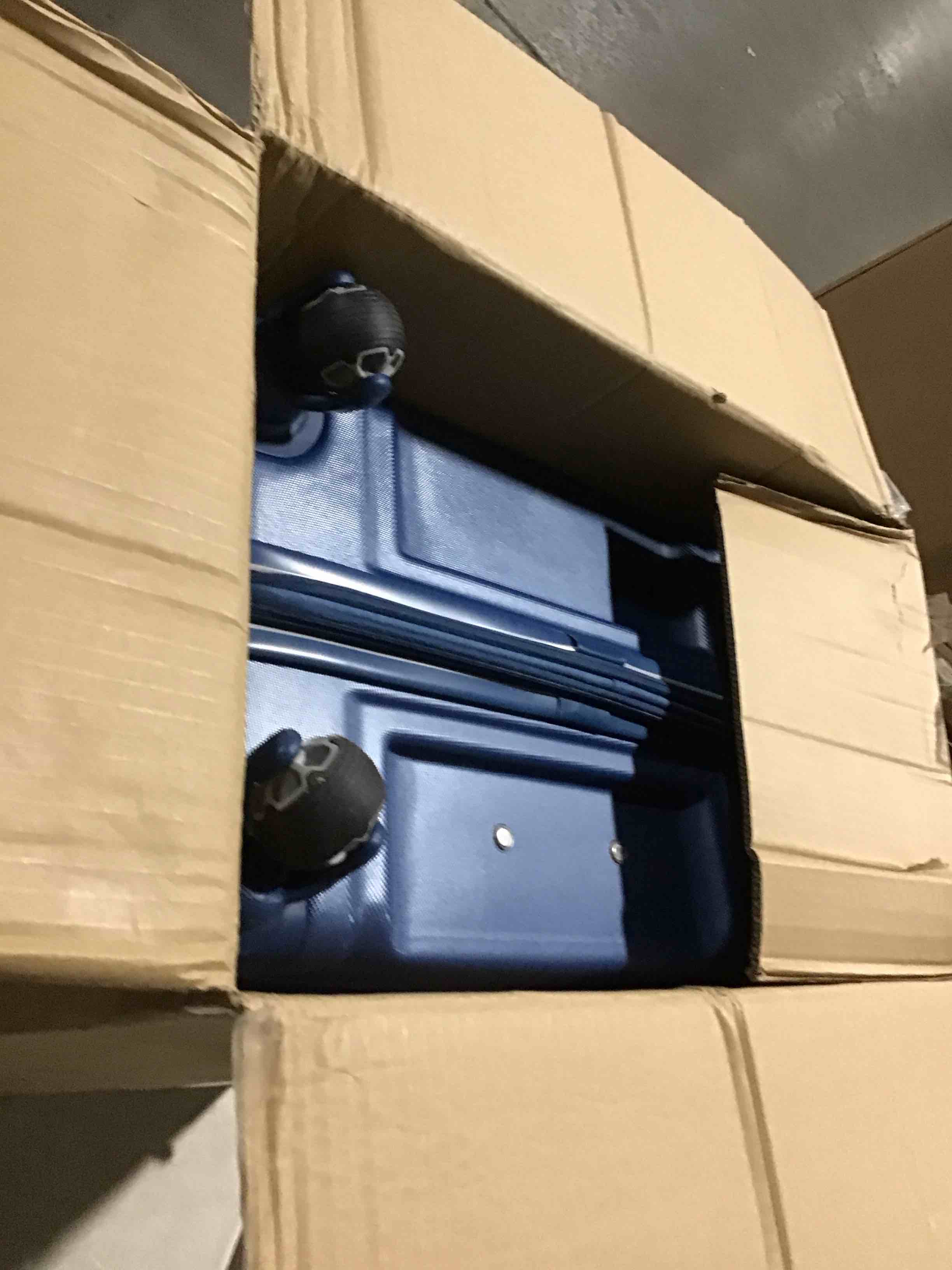 https://s3.amazonaws.com/lotting-images-prod/bidfta/PPE2282053_1745414716615.jpeg