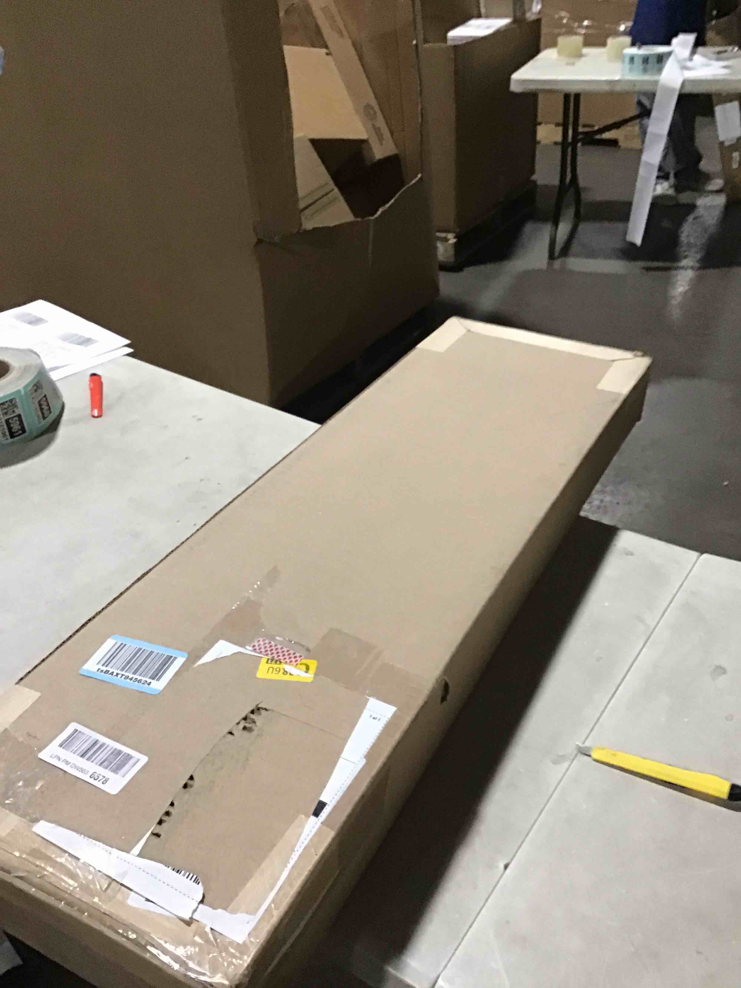https://s3.amazonaws.com/lotting-images-prod/bidfta/PPE2282063_1745415630008.jpeg