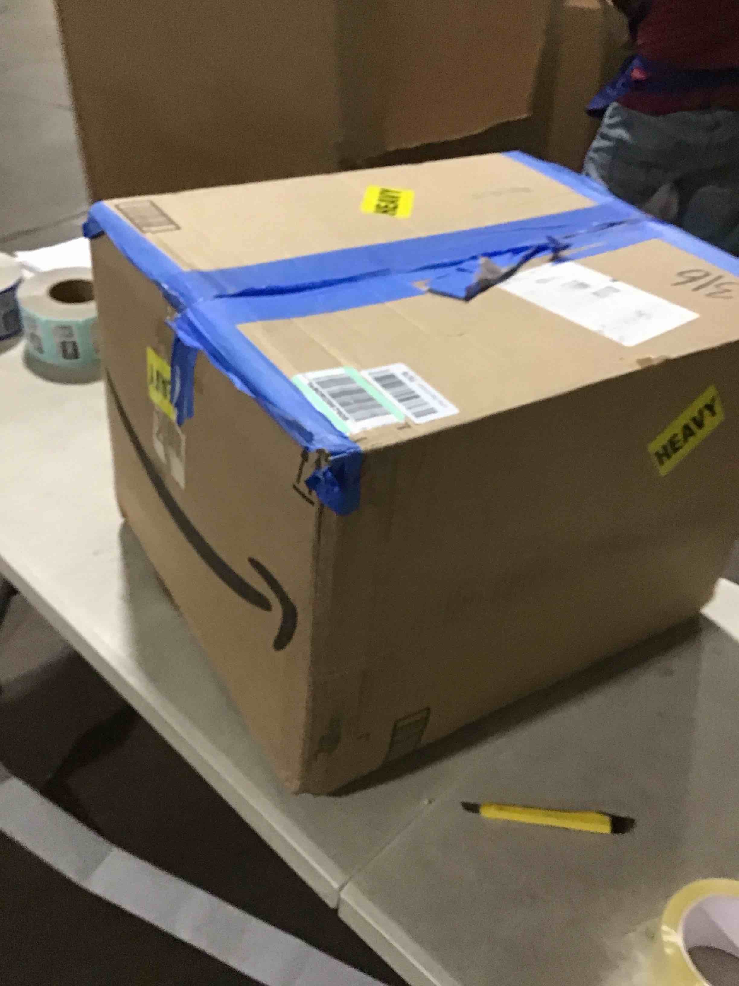 https://s3.amazonaws.com/lotting-images-prod/bidfta/PPE2282074_1745417026504.jpeg