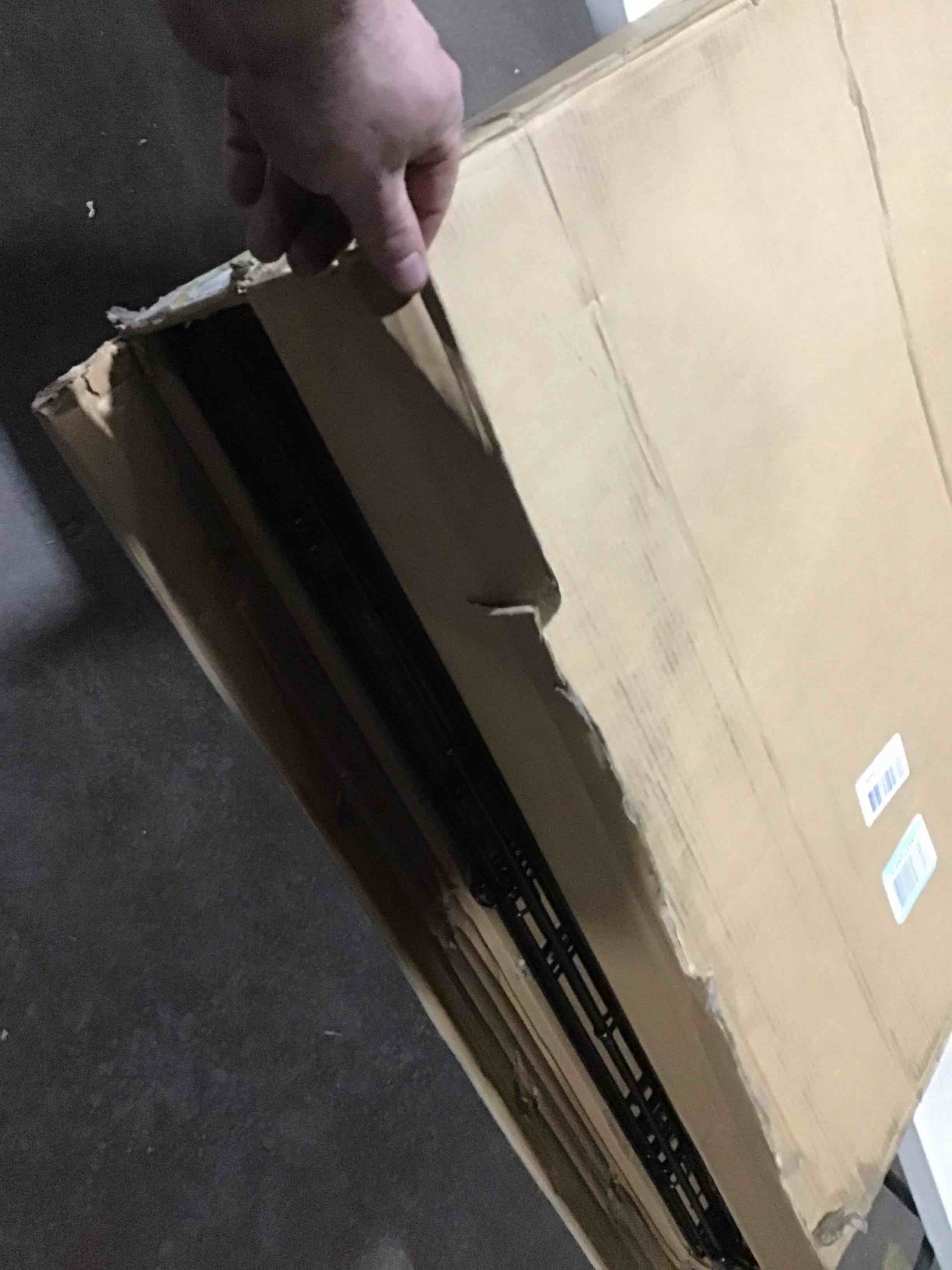 https://s3.amazonaws.com/lotting-images-prod/bidfta/PPE2282080_1745418063615.jpeg