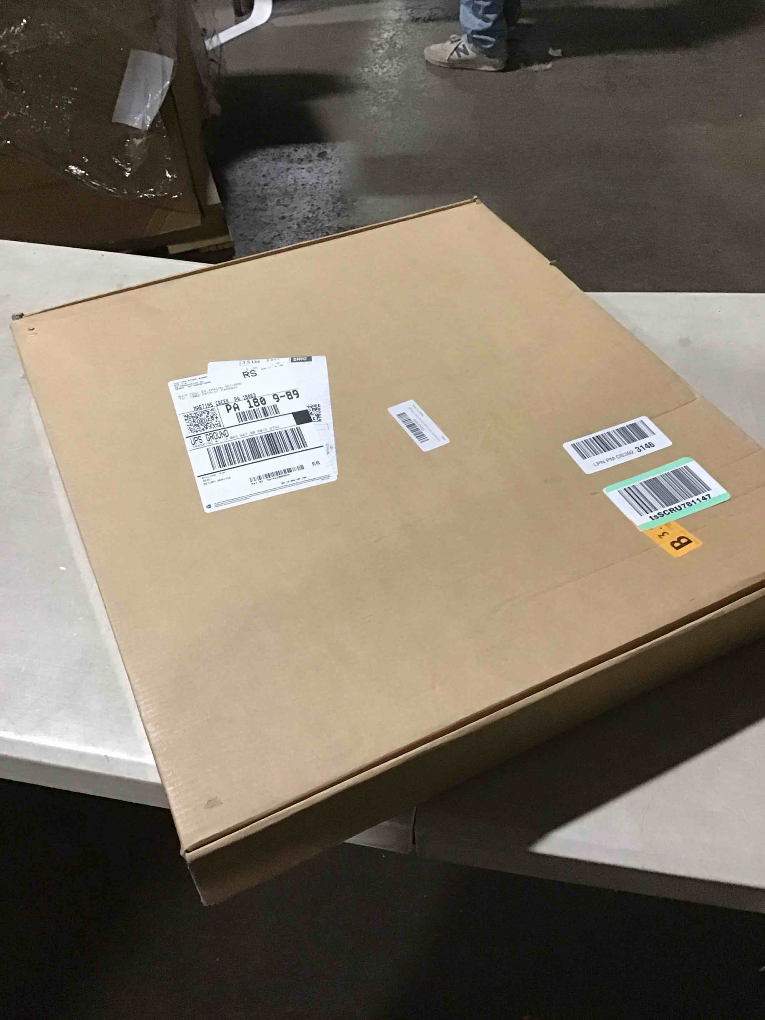 https://s3.amazonaws.com/lotting-images-prod/bidfta/PPE2282100_1745423352200.jpeg