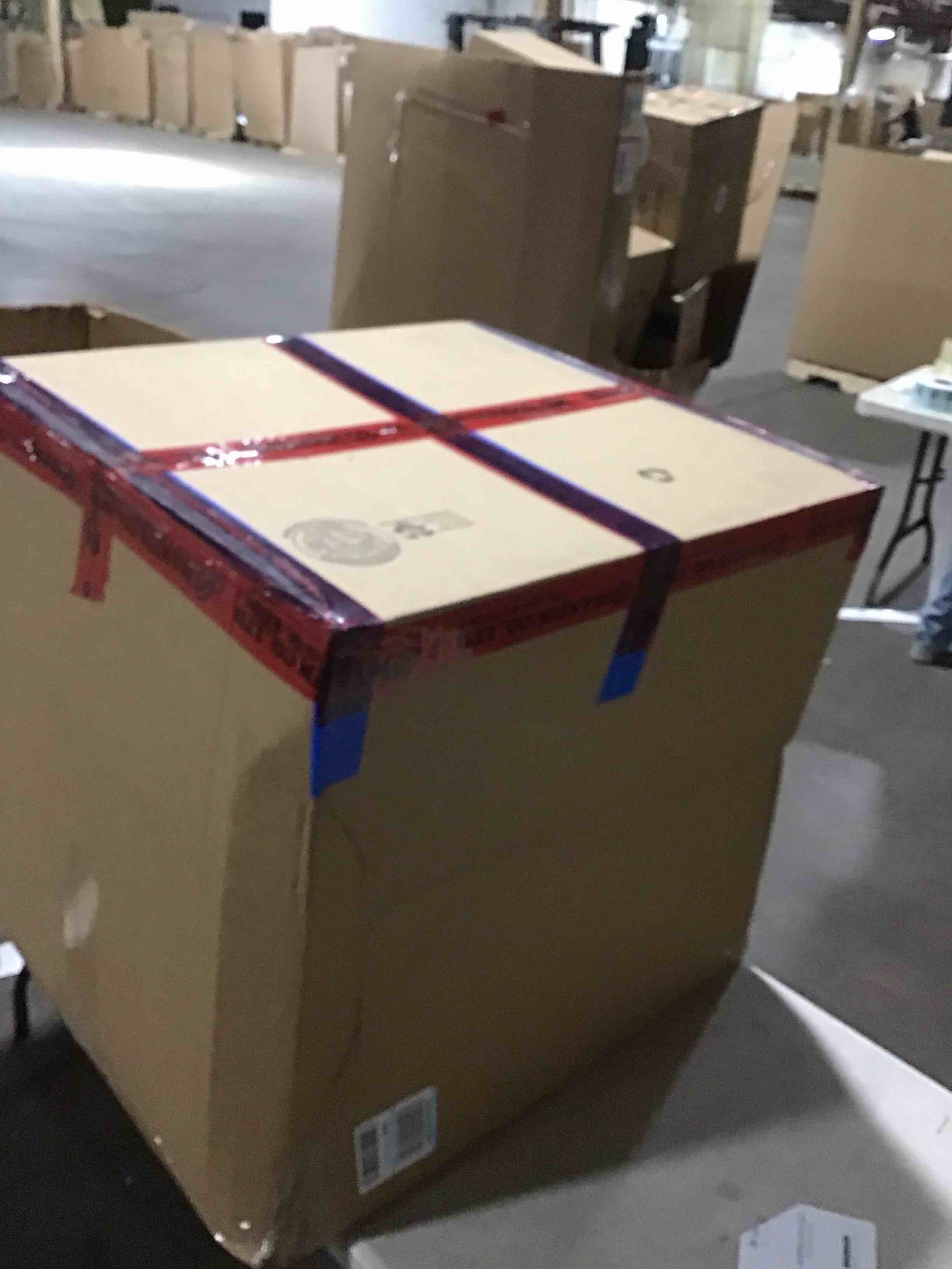 https://s3.amazonaws.com/lotting-images-prod/bidfta/PPE2282105_1745424173579.jpeg
