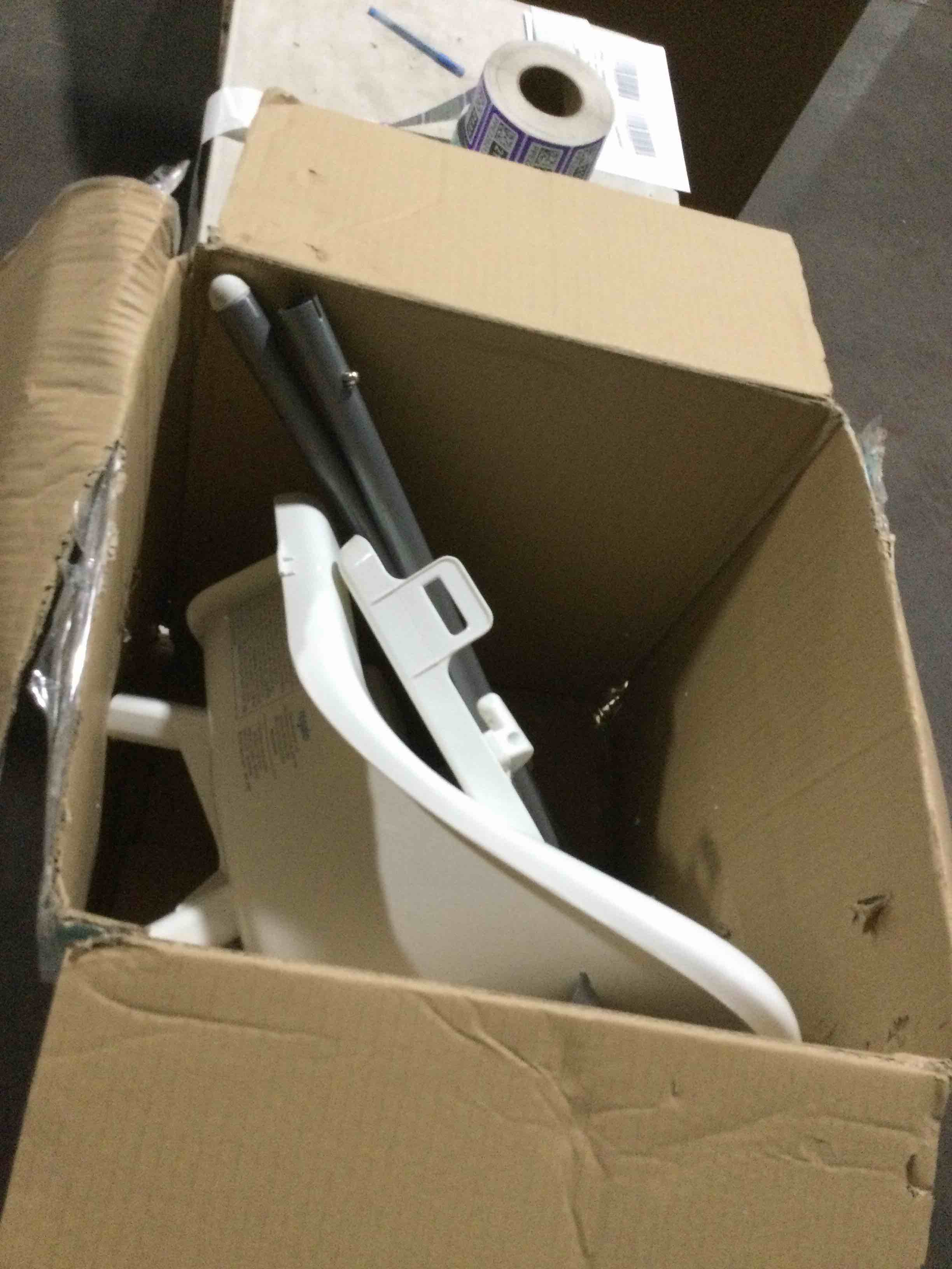 https://s3.amazonaws.com/lotting-images-prod/bidfta/PPE2282127_1745426978263.jpeg
