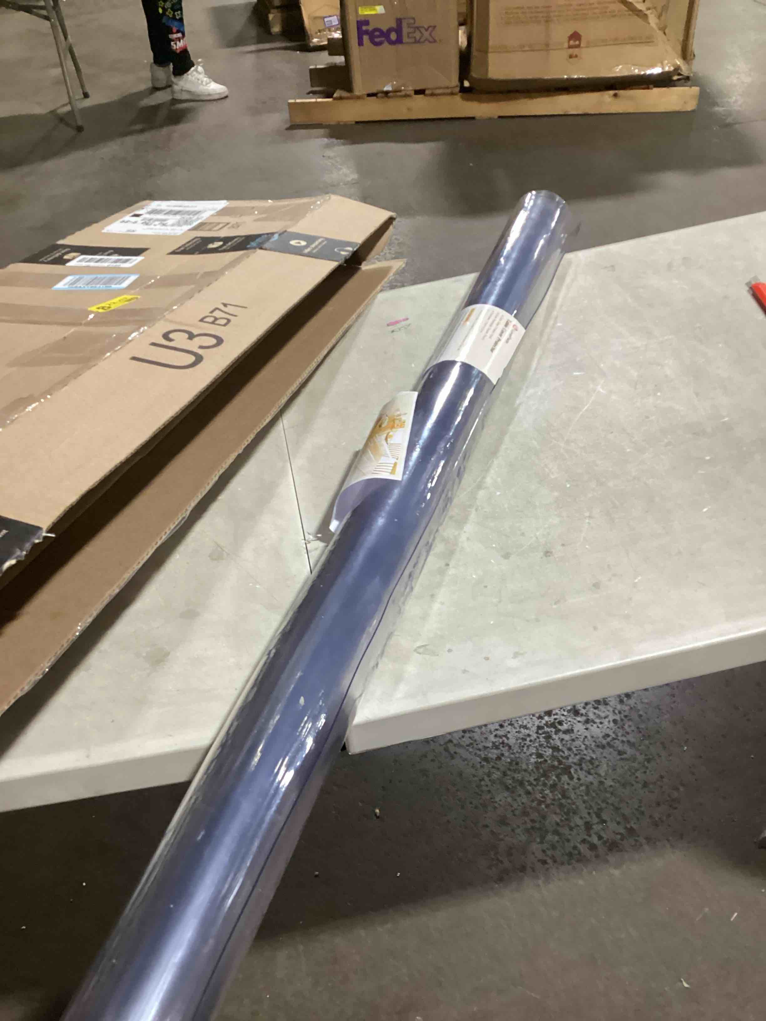 https://s3.amazonaws.com/lotting-images-prod/bidfta/PPE2282217_1745581762101.jpeg