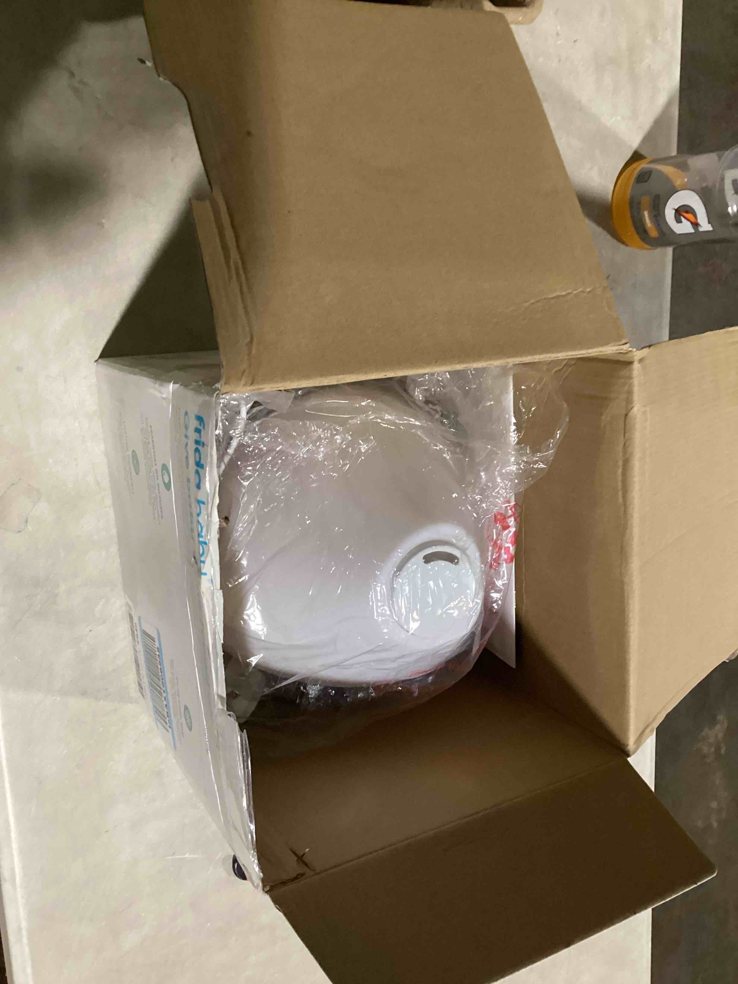 https://s3.amazonaws.com/lotting-images-prod/bidfta/PPE2282264_1745597478444.jpeg