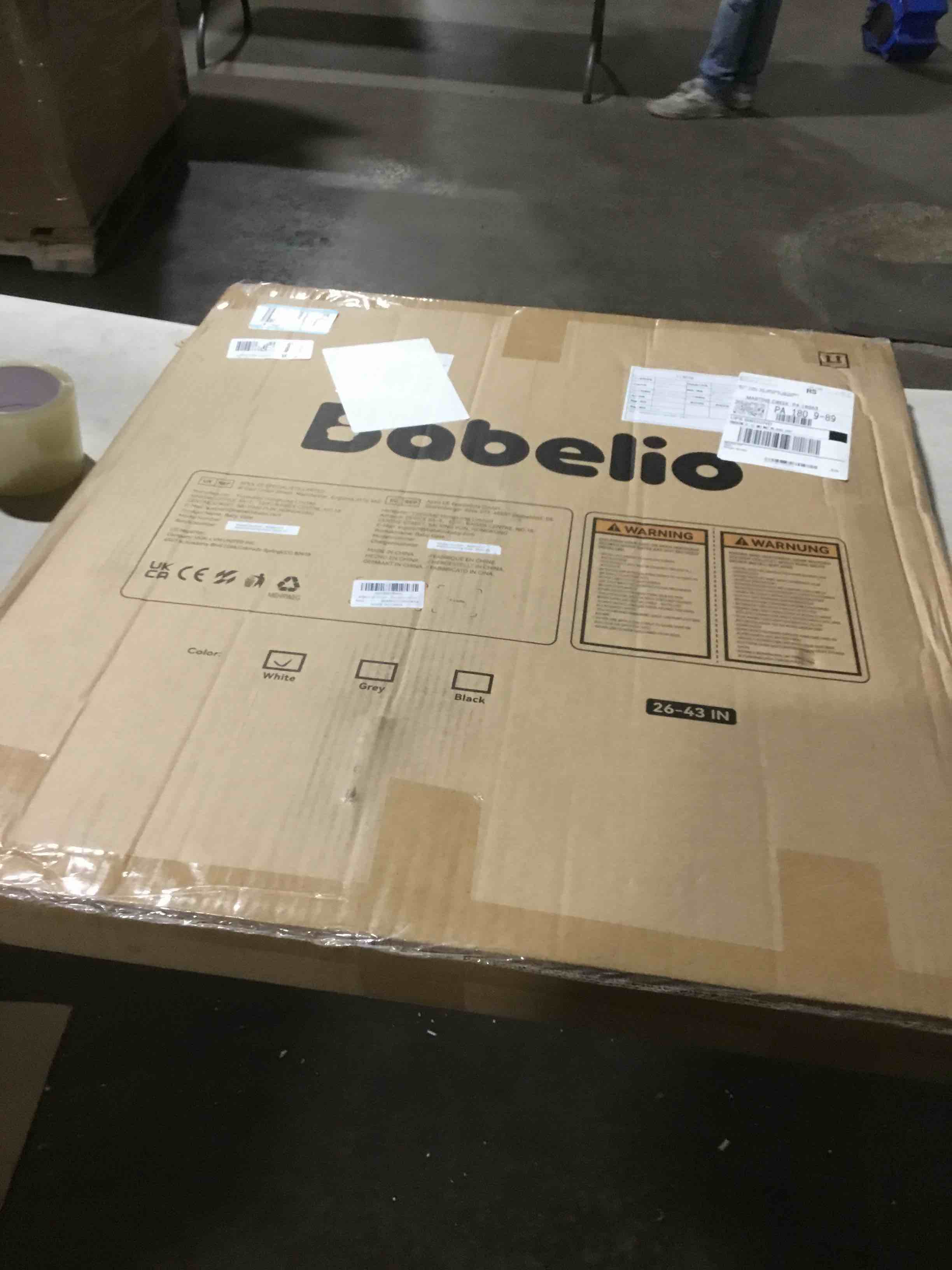 https://s3.amazonaws.com/lotting-images-prod/bidfta/PPE2282314_1745838890703.jpeg