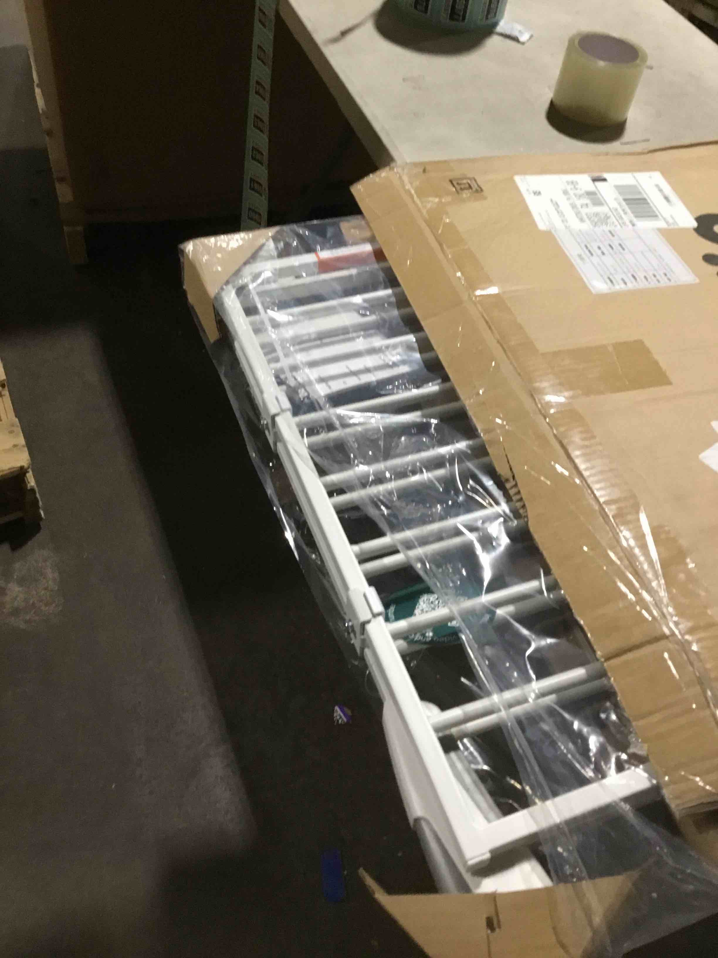 https://s3.amazonaws.com/lotting-images-prod/bidfta/PPE2282314_1745838926348.jpeg