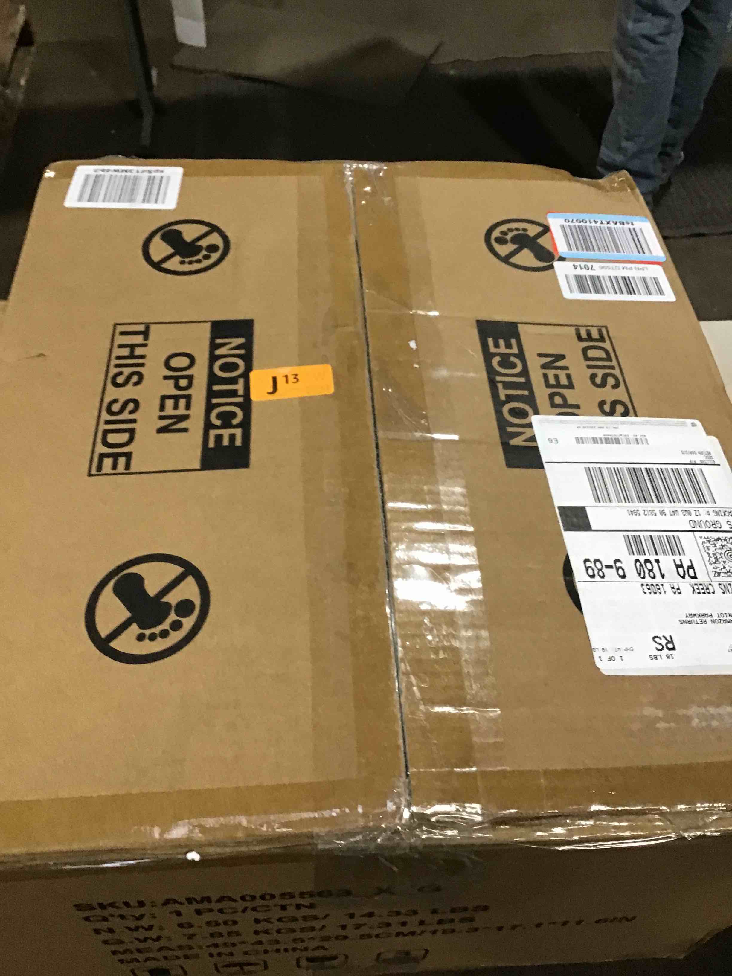 https://s3.amazonaws.com/lotting-images-prod/bidfta/PPE2284345_1744025246788.jpeg