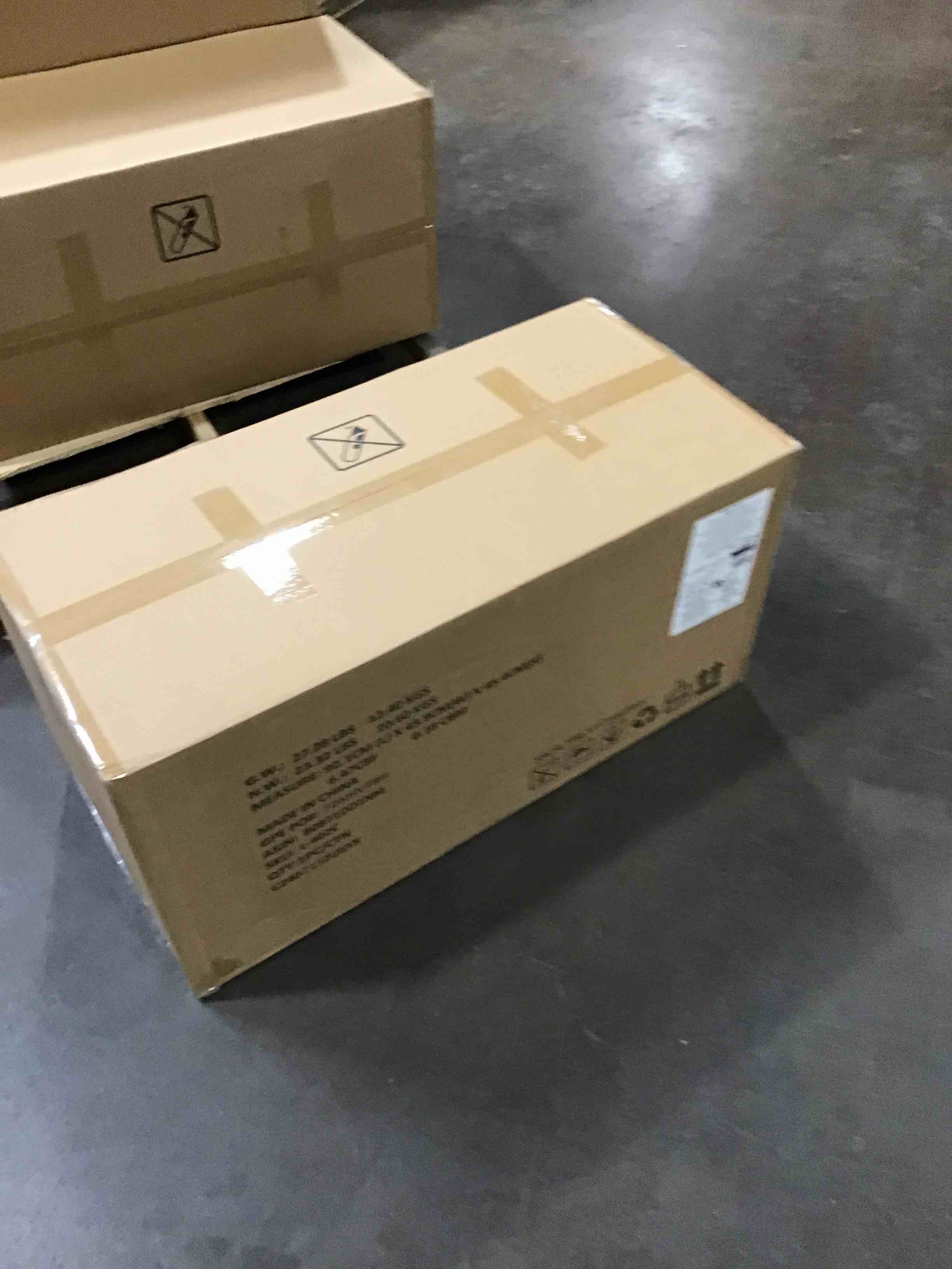 https://s3.amazonaws.com/lotting-images-prod/bidfta/PPE2284409_1744036585161.jpeg