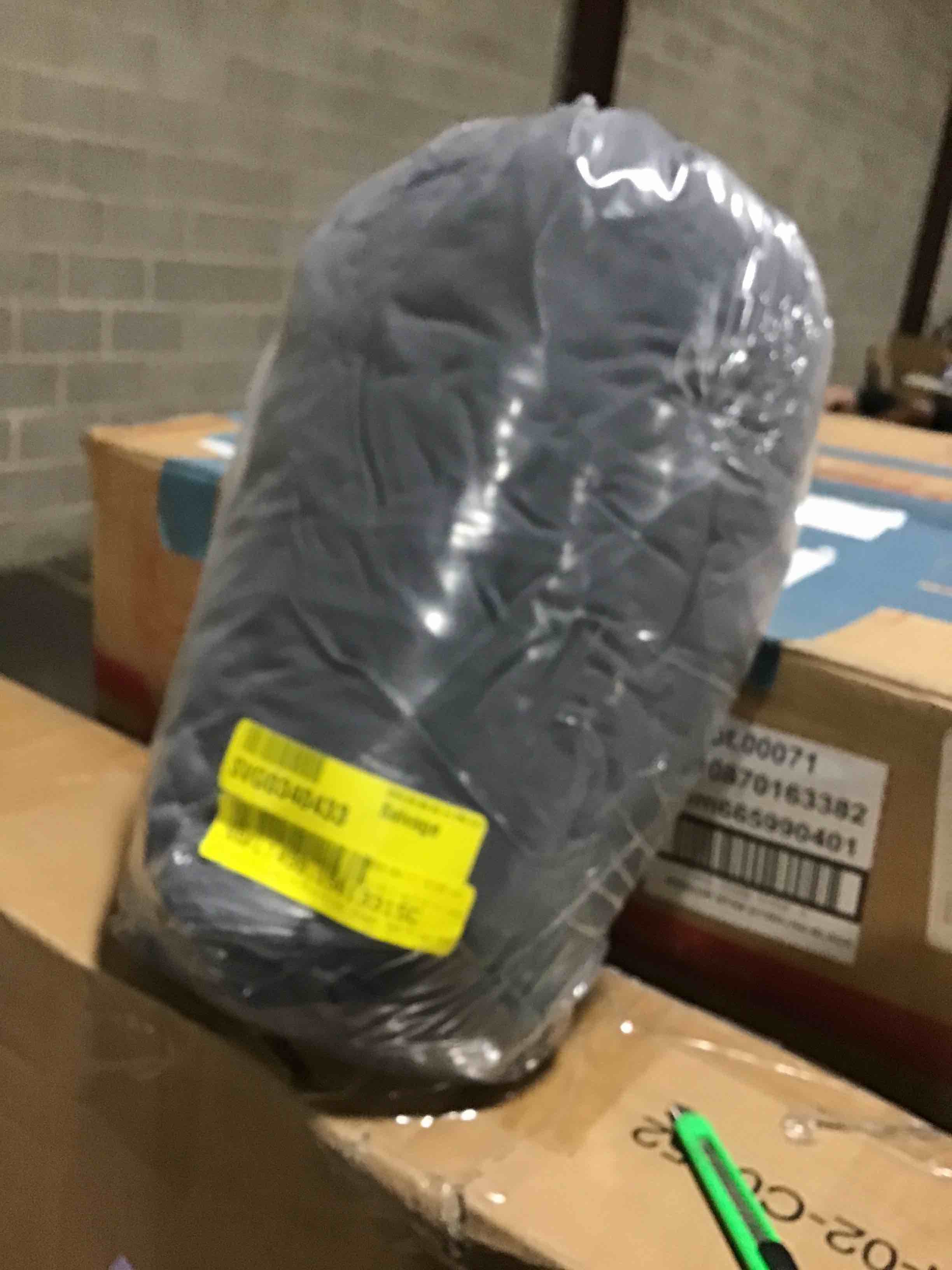 https://s3.amazonaws.com/lotting-images-prod/bidfta/PPE2284628_1745250664978.jpeg