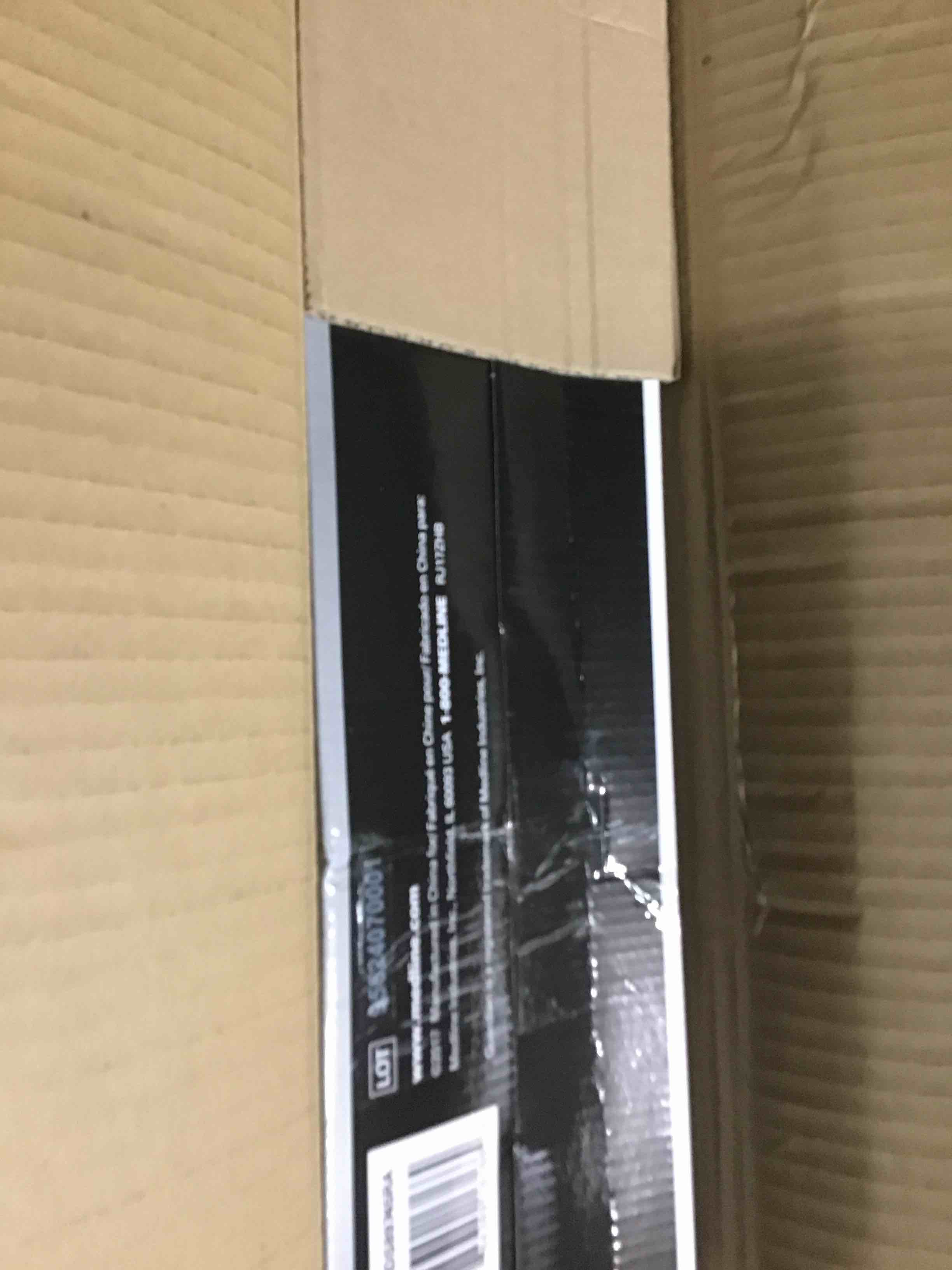 https://s3.amazonaws.com/lotting-images-prod/bidfta/PPE2284943_1745426195302.jpeg