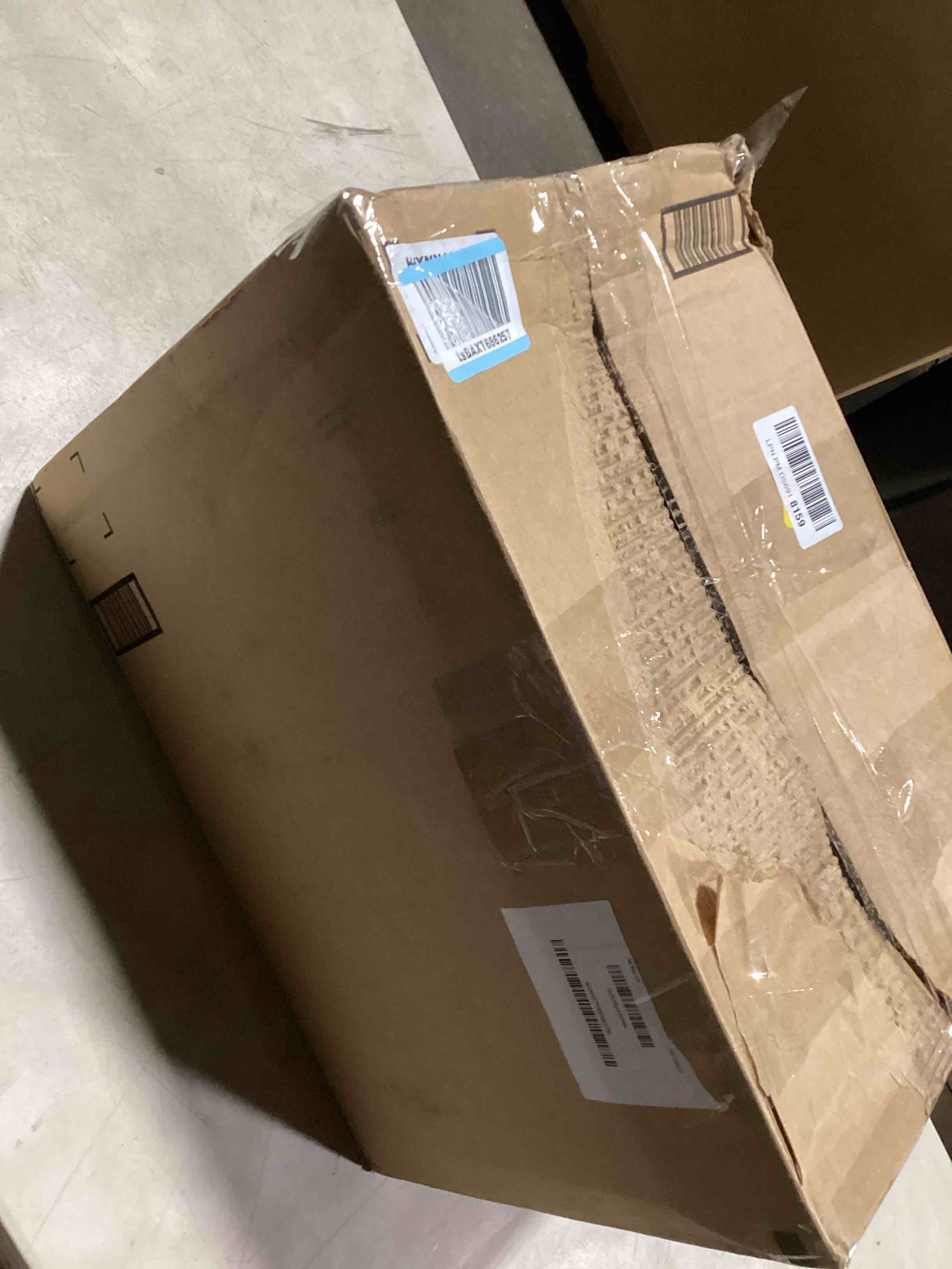 https://s3.amazonaws.com/lotting-images-prod/bidfta/PPE2285275_1747225902910.jpeg