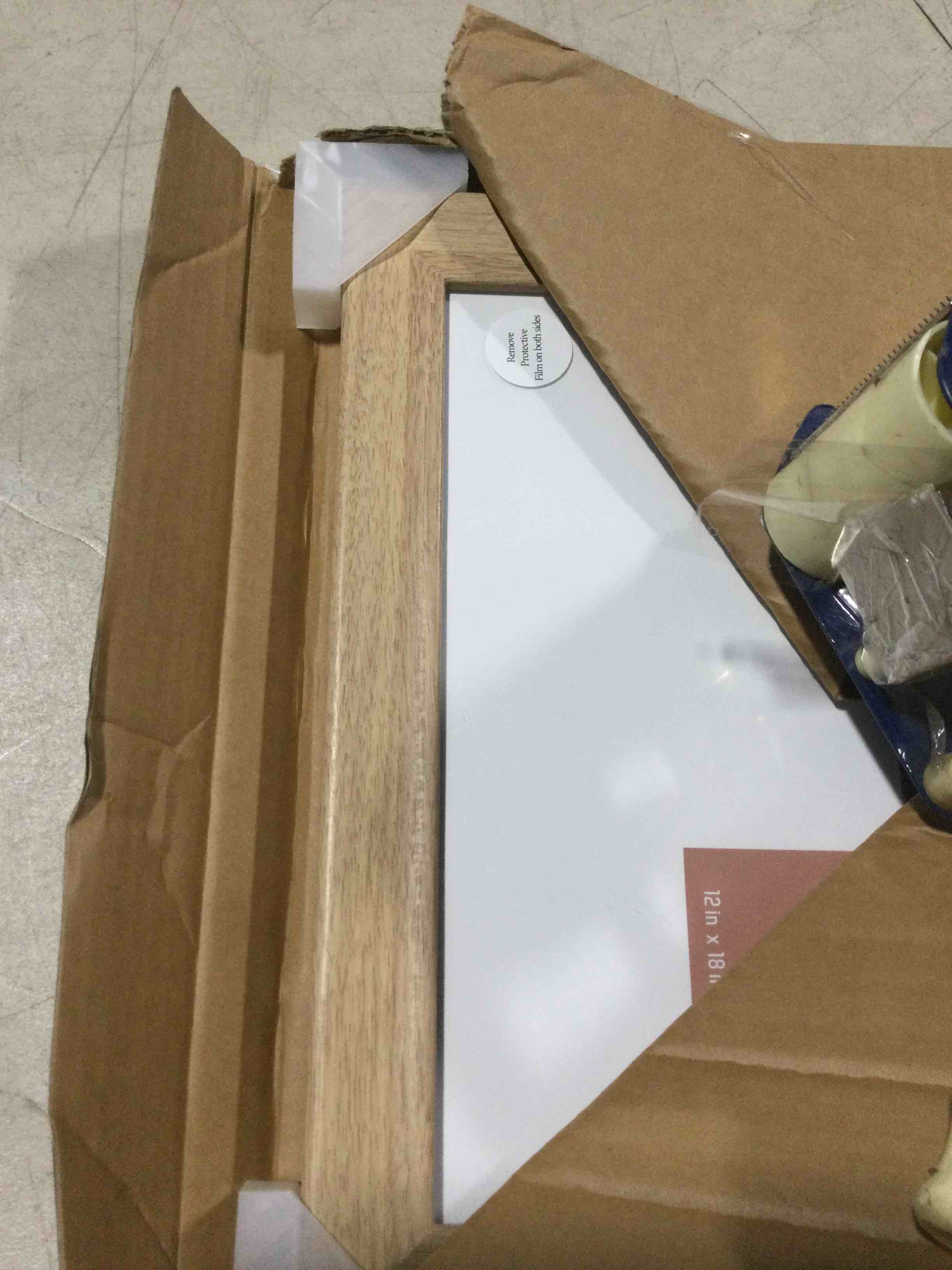 https://s3.amazonaws.com/lotting-images-prod/bidfta/PPE2285458_1747404558618.jpeg