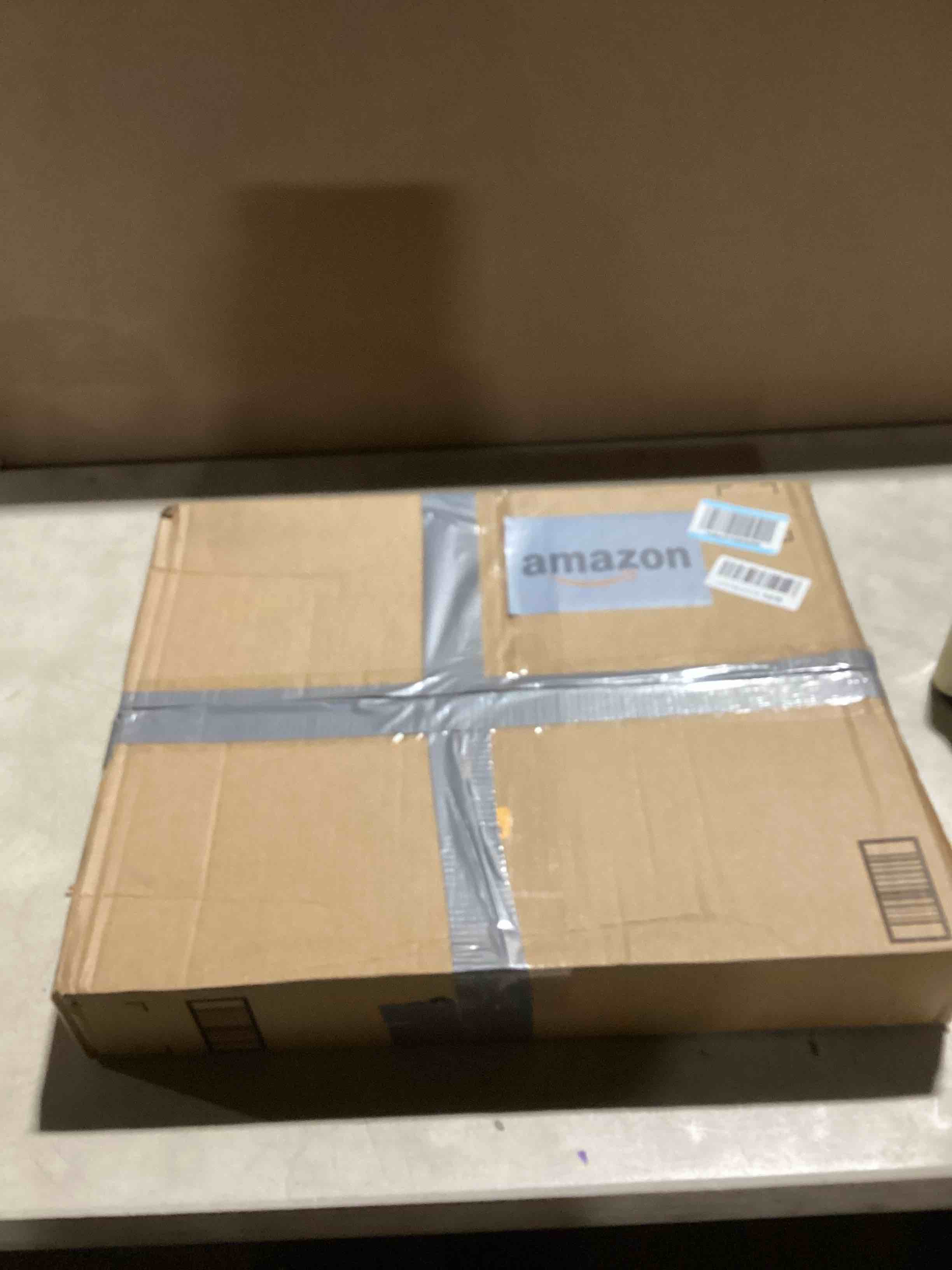 https://s3.amazonaws.com/lotting-images-prod/bidfta/PPE2285713_1747912563865.jpeg