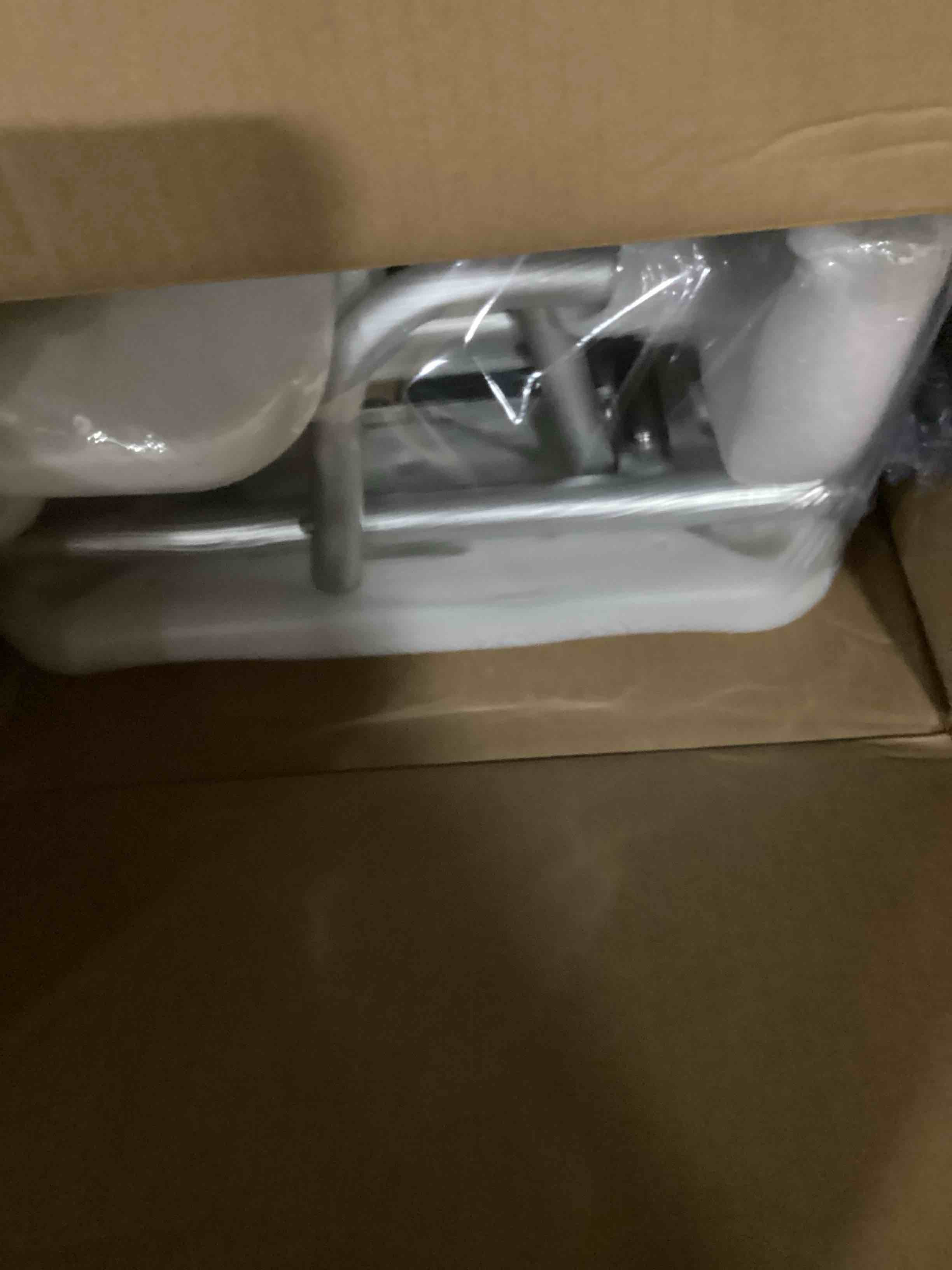 https://s3.amazonaws.com/lotting-images-prod/bidfta/PPE2286700_1749052868231.jpeg