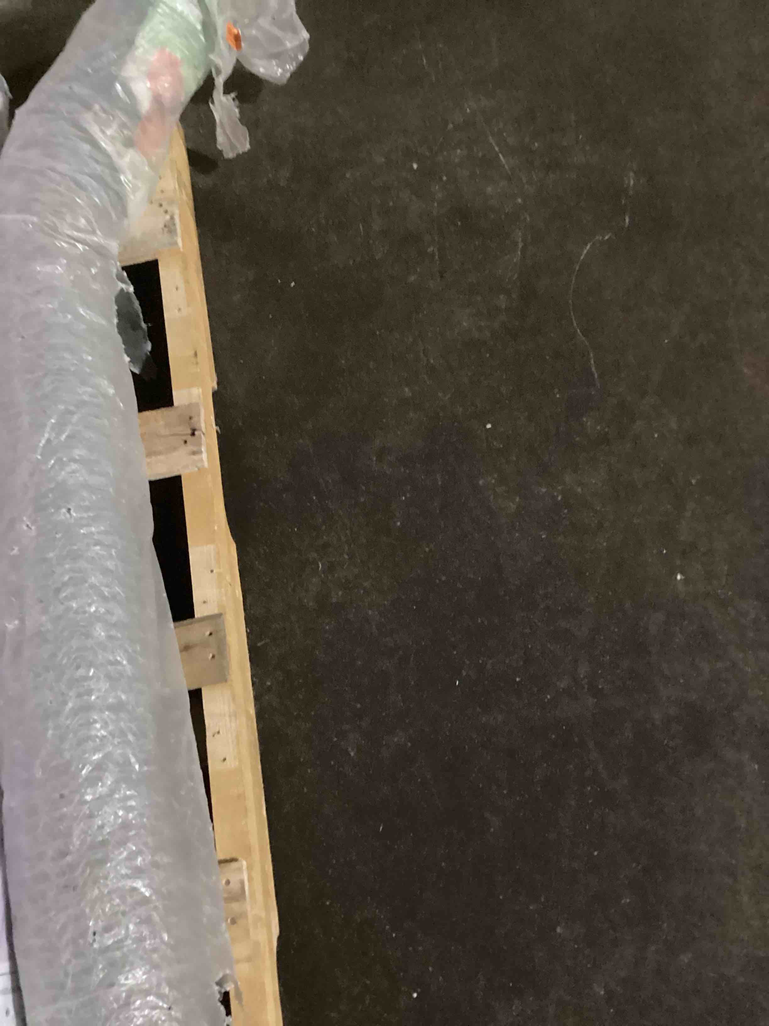 https://s3.amazonaws.com/lotting-images-prod/bidfta/PPE2286873_1749233362457.jpeg