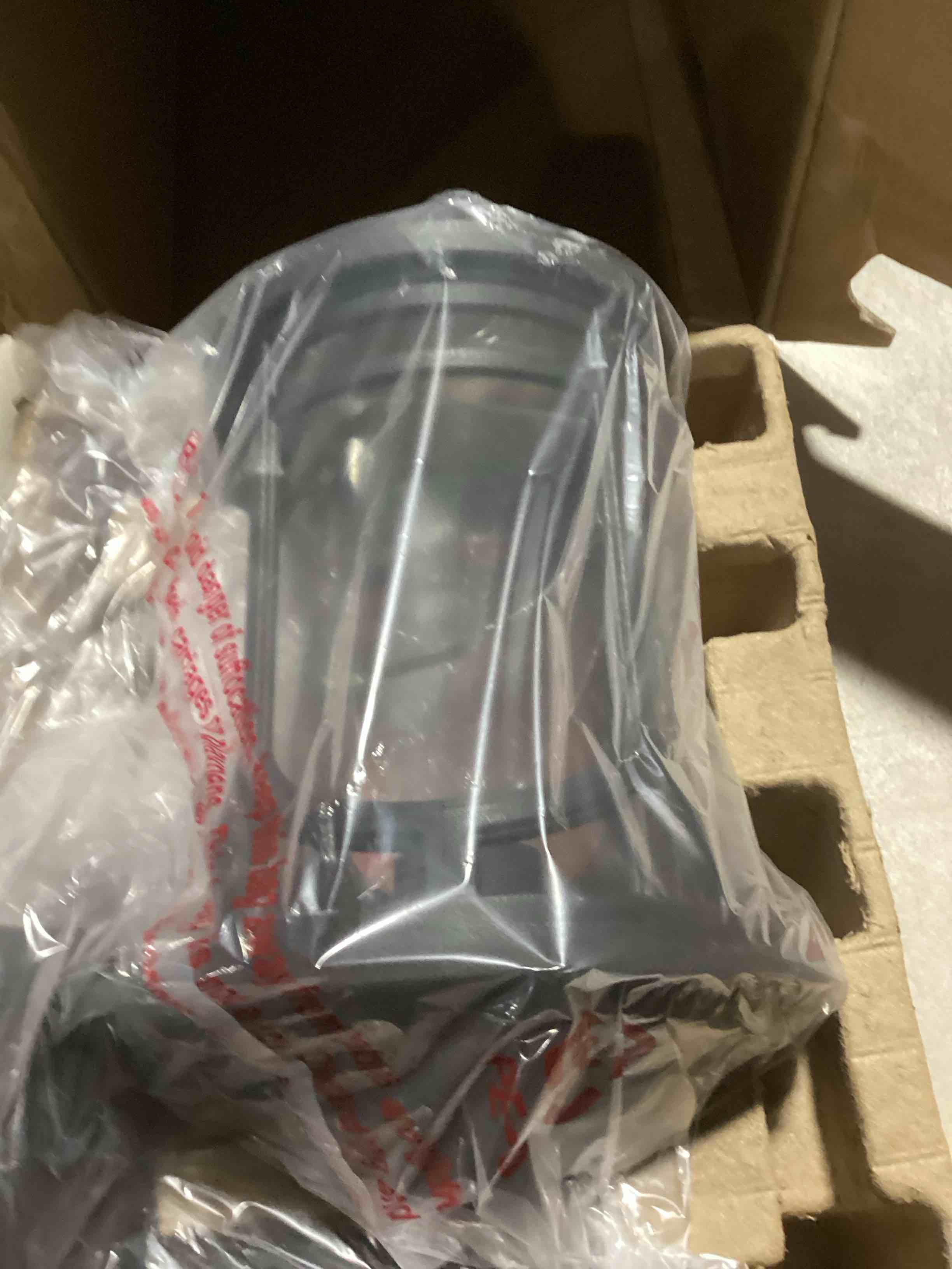 https://s3.amazonaws.com/lotting-images-prod/bidfta/PPE2286947_1749563697322.jpeg