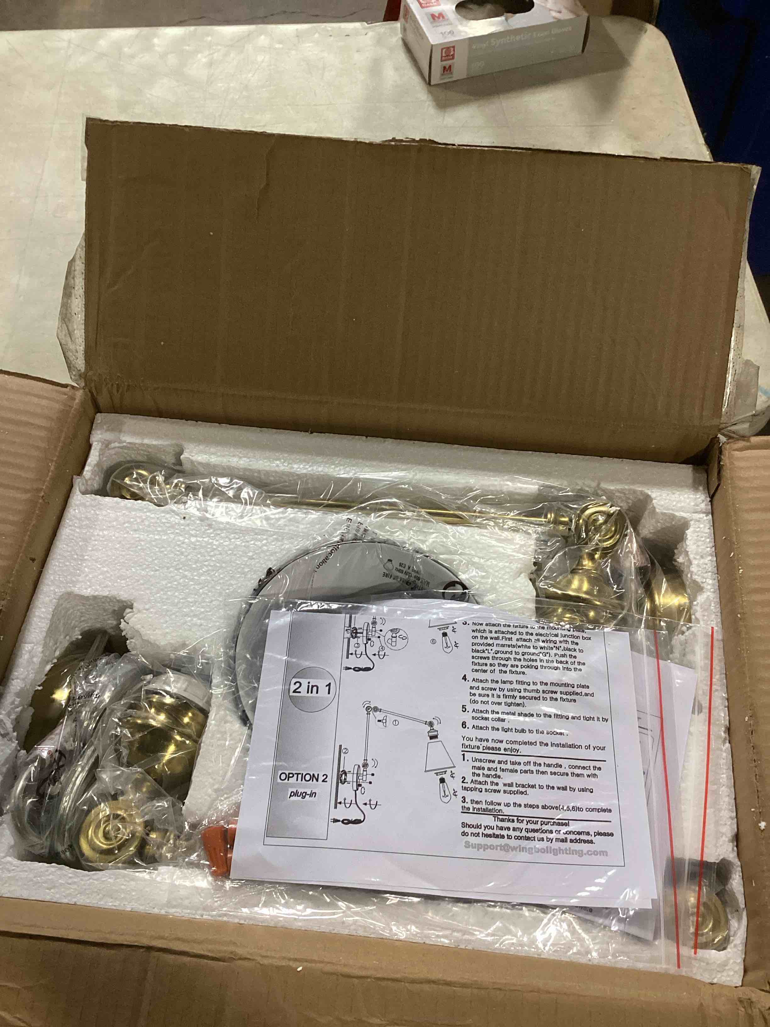 https://s3.amazonaws.com/lotting-images-prod/bidfta/PPE2287262_1743092581931.jpeg