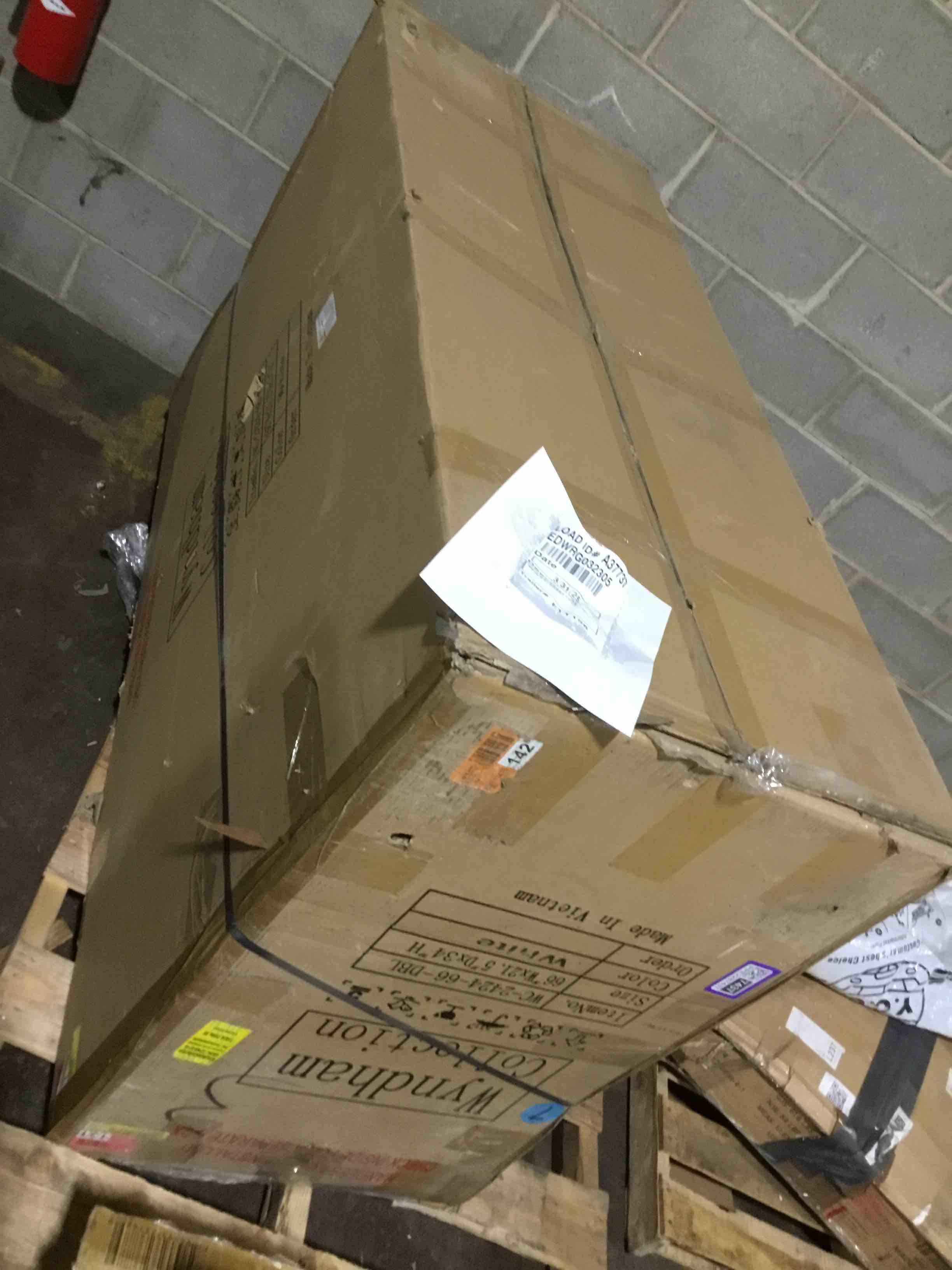 https://s3.amazonaws.com/lotting-images-prod/bidfta/PPE2287437_1743782640583.jpeg