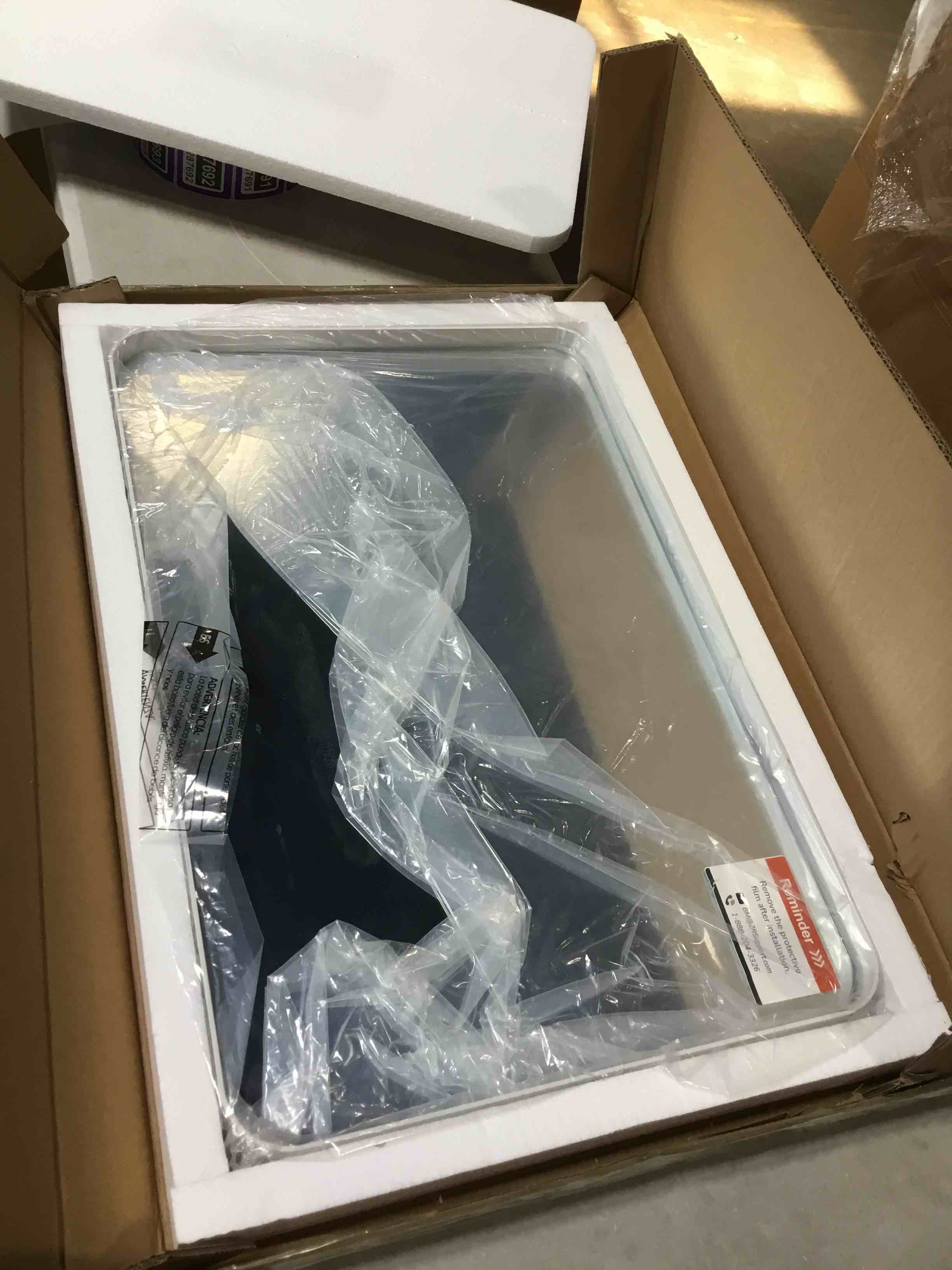https://s3.amazonaws.com/lotting-images-prod/bidfta/PPE2287685_1744130320511.jpeg