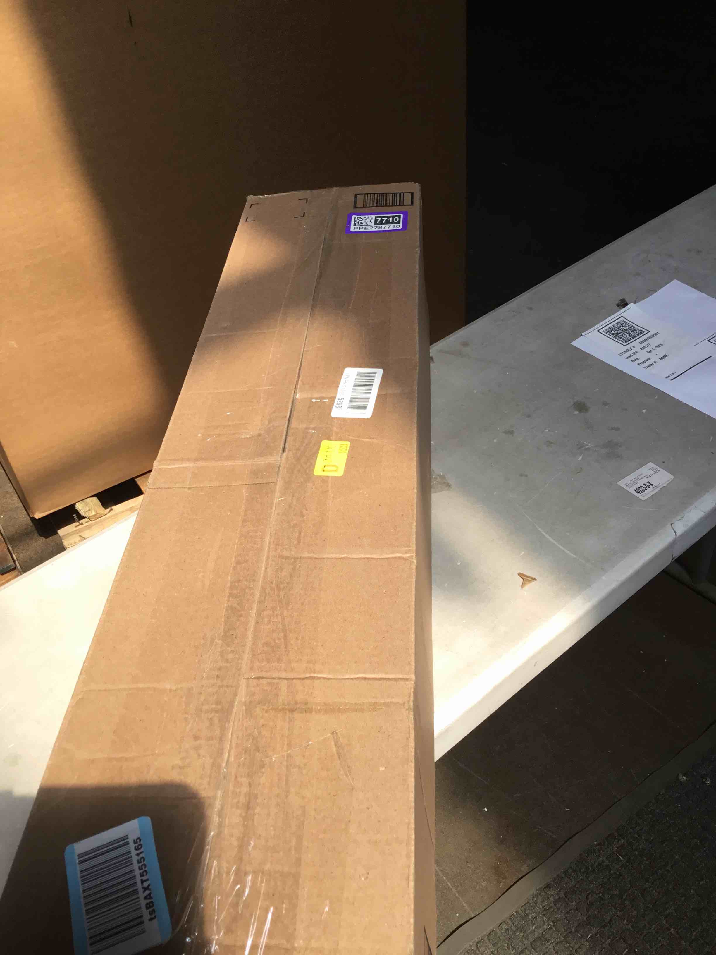 https://s3.amazonaws.com/lotting-images-prod/bidfta/PPE2287710_1744134419209.jpeg