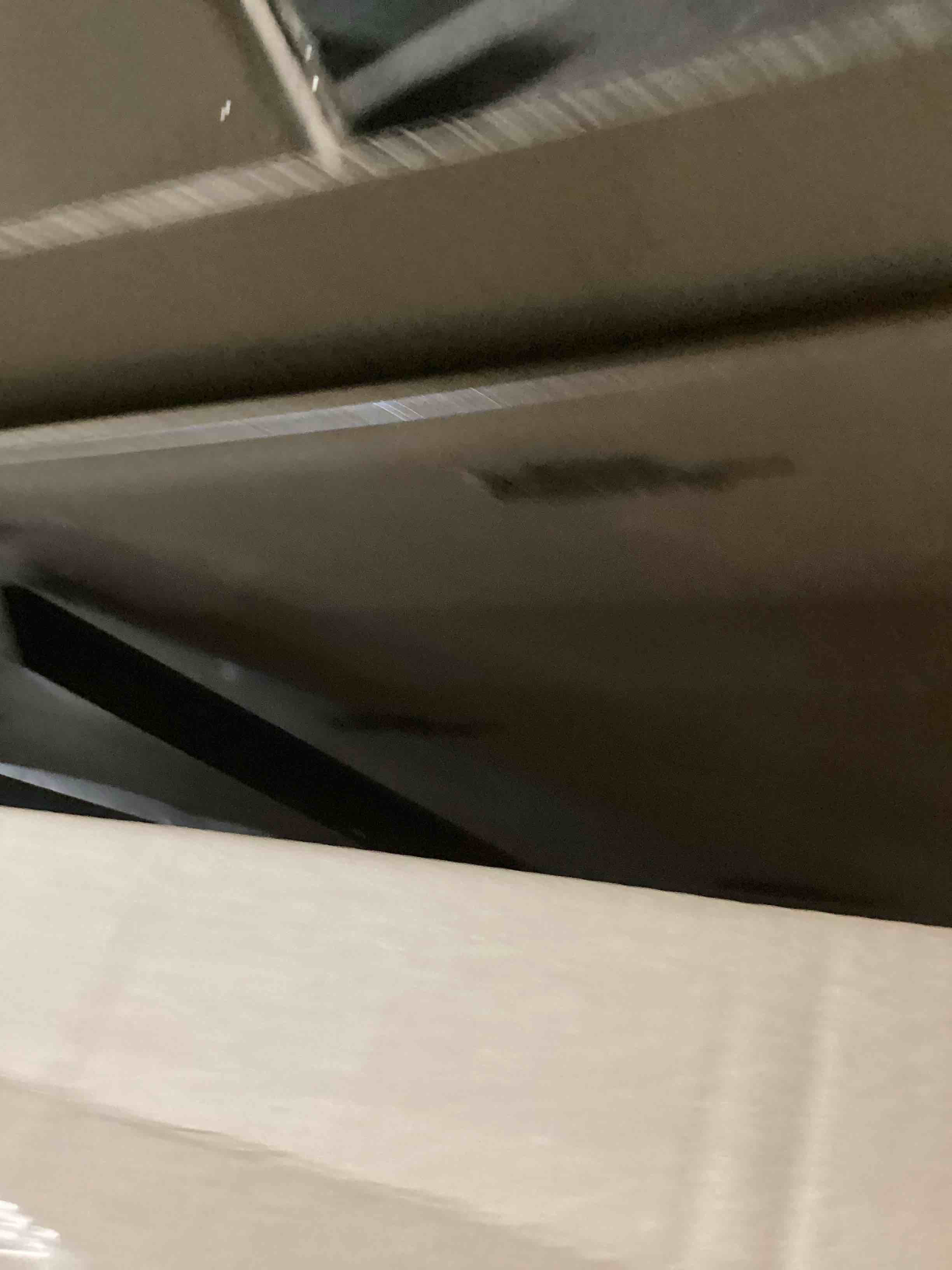 https://s3.amazonaws.com/lotting-images-prod/bidfta/PPE2288445_1745235110917.jpeg