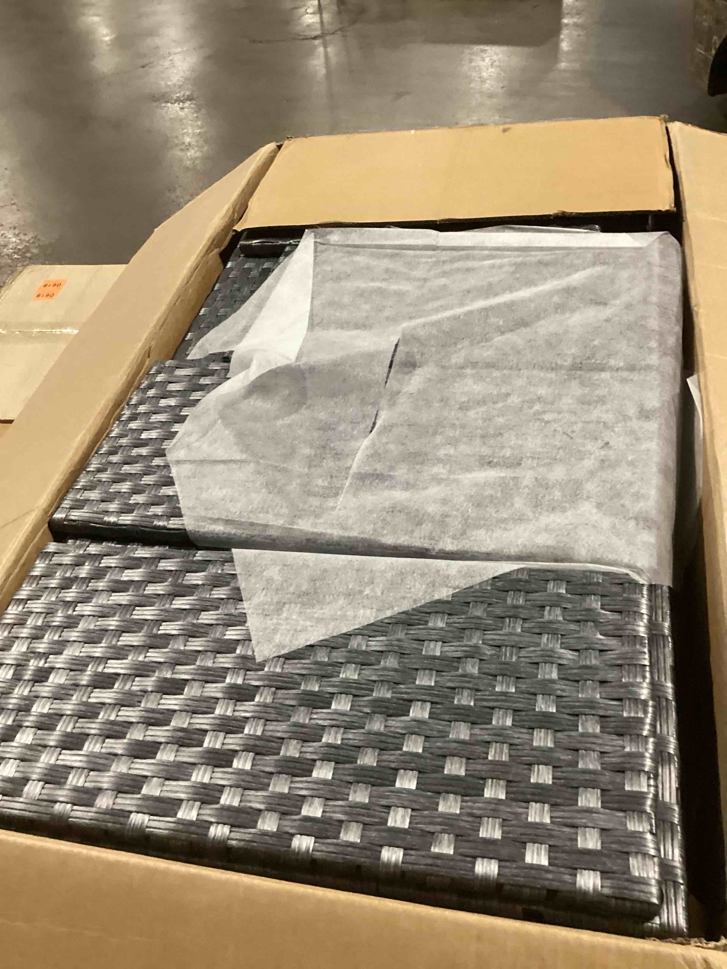 Condition photo showing Good Condition for patio furniture 