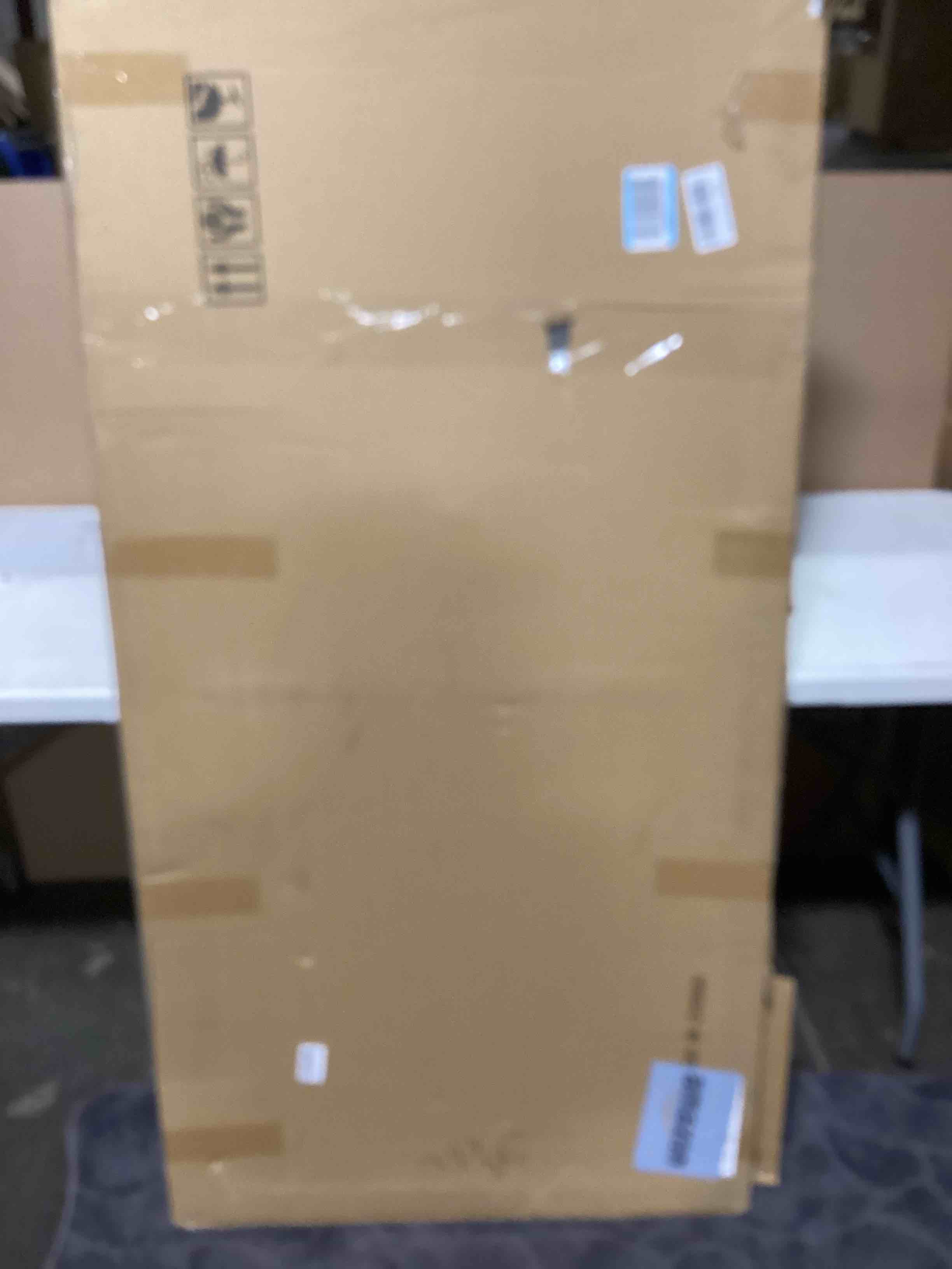 https://s3.amazonaws.com/lotting-images-prod/bidfta/PPE2289147_1748537287368.jpeg