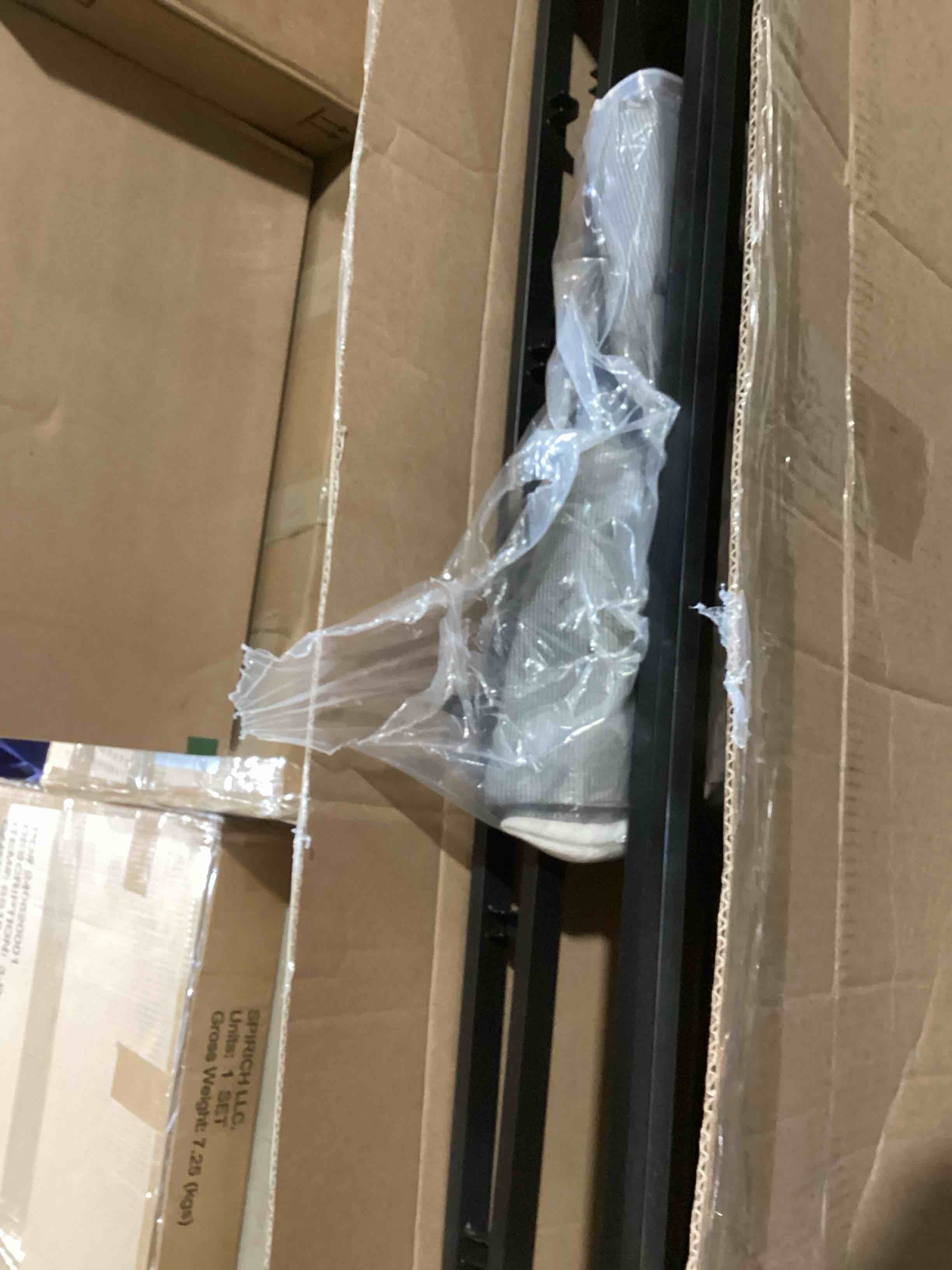 https://s3.amazonaws.com/lotting-images-prod/bidfta/PPE2290759_1744134642890.jpeg