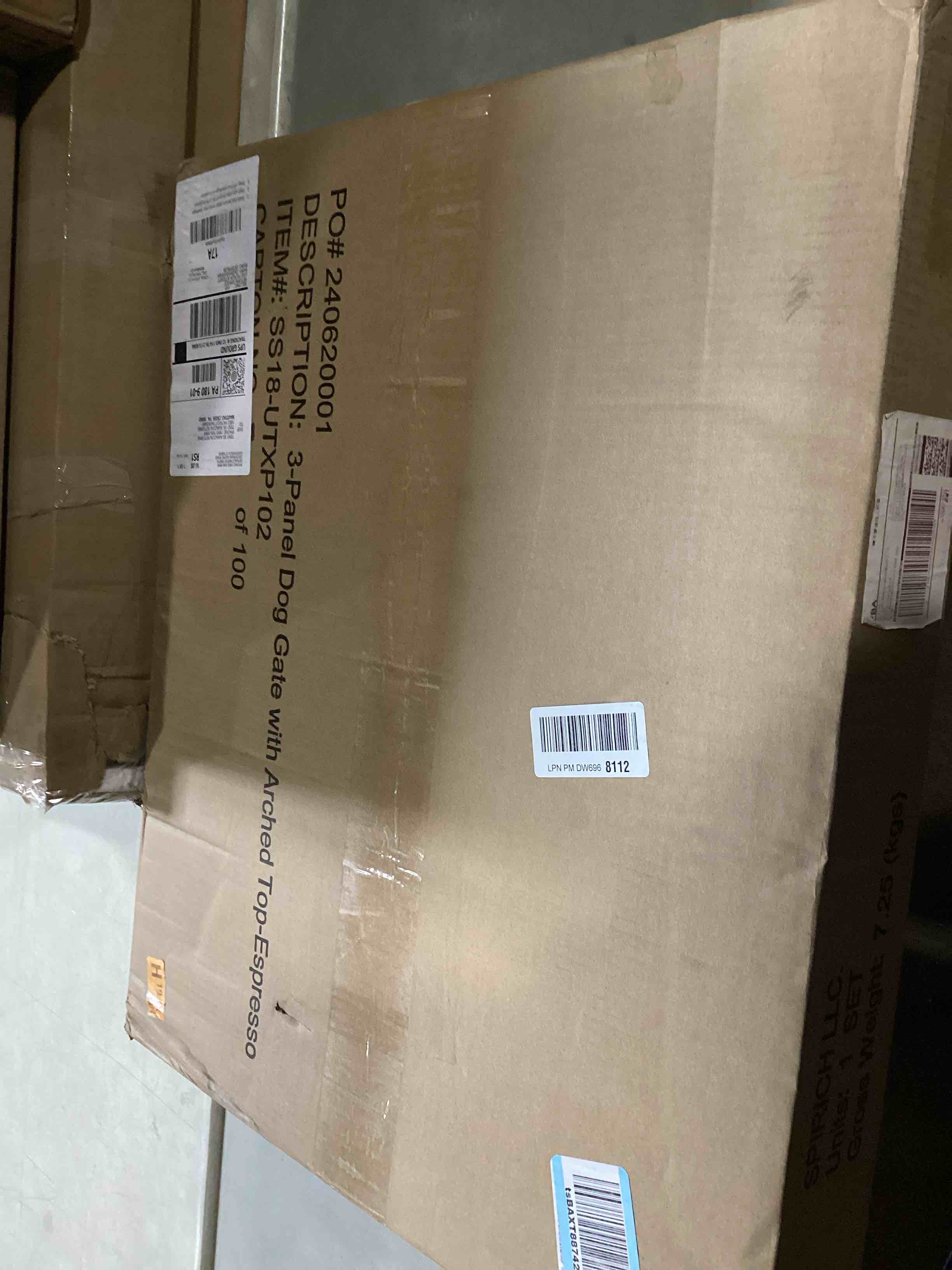 https://s3.amazonaws.com/lotting-images-prod/bidfta/PPE2290760_1744134747415.jpeg