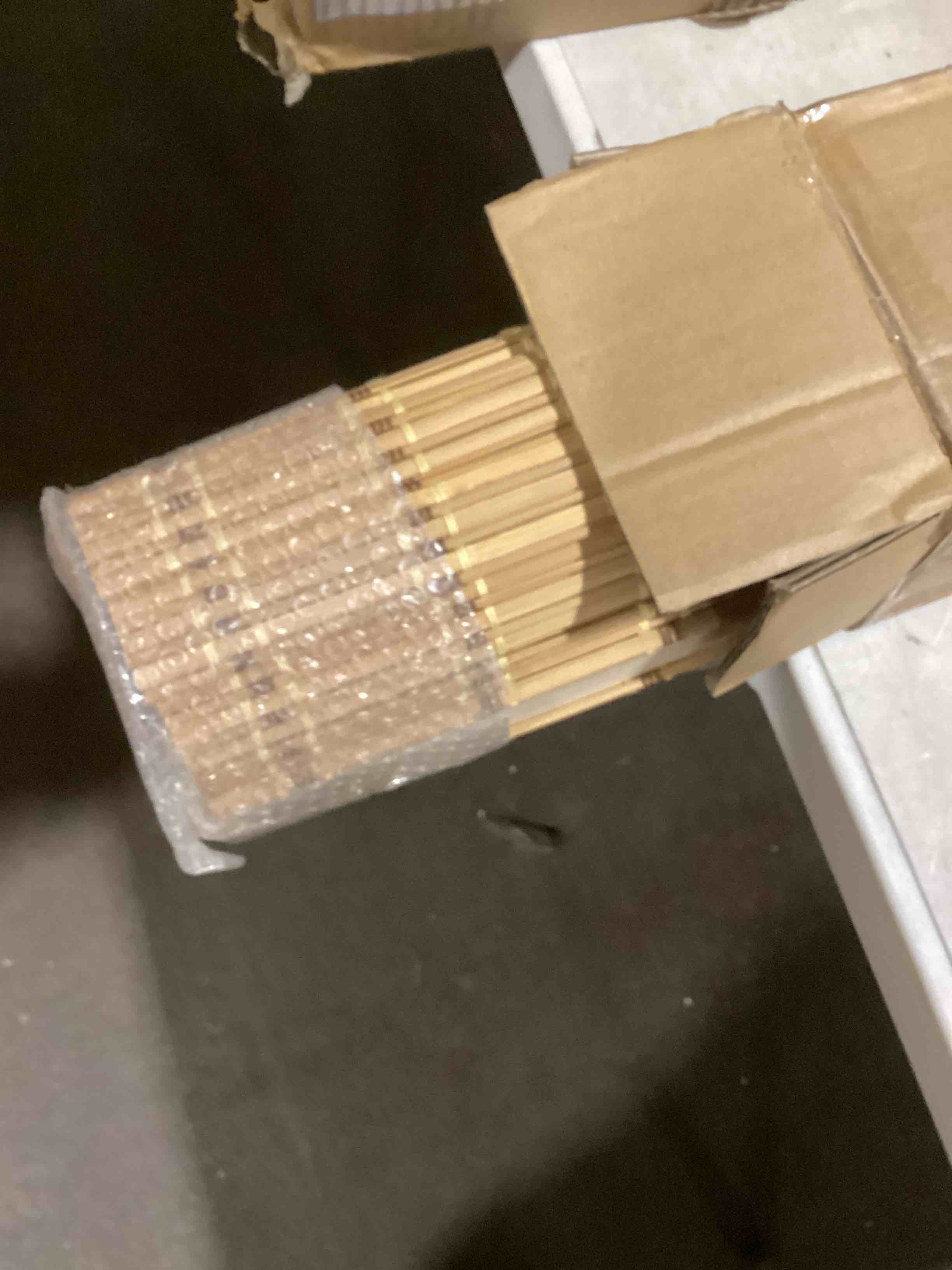 https://s3.amazonaws.com/lotting-images-prod/bidfta/PPE2290828_1744814003798.jpeg
