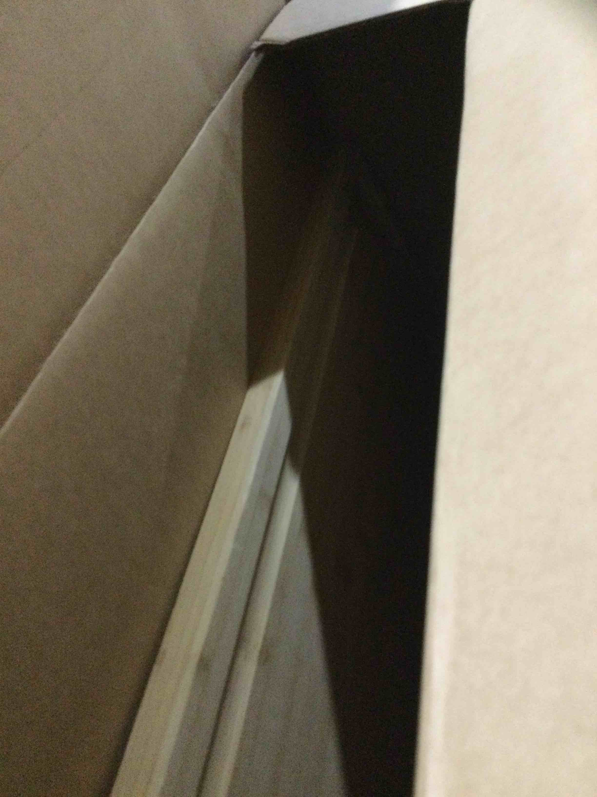 https://s3.amazonaws.com/lotting-images-prod/bidfta/PPE2291368_1745409464194.jpeg