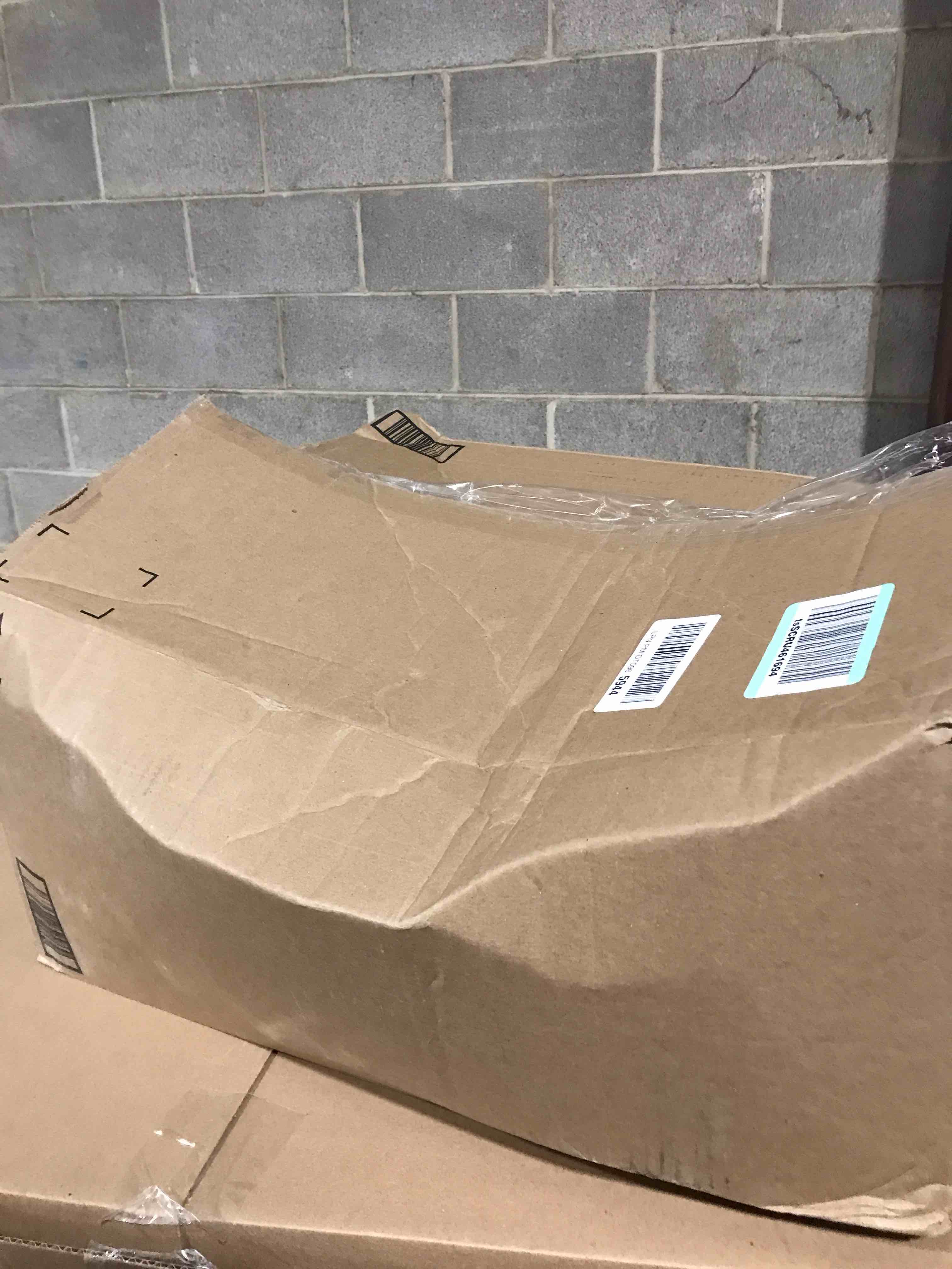 https://s3.amazonaws.com/lotting-images-prod/bidfta/PPE2291408_1745432180310.jpeg