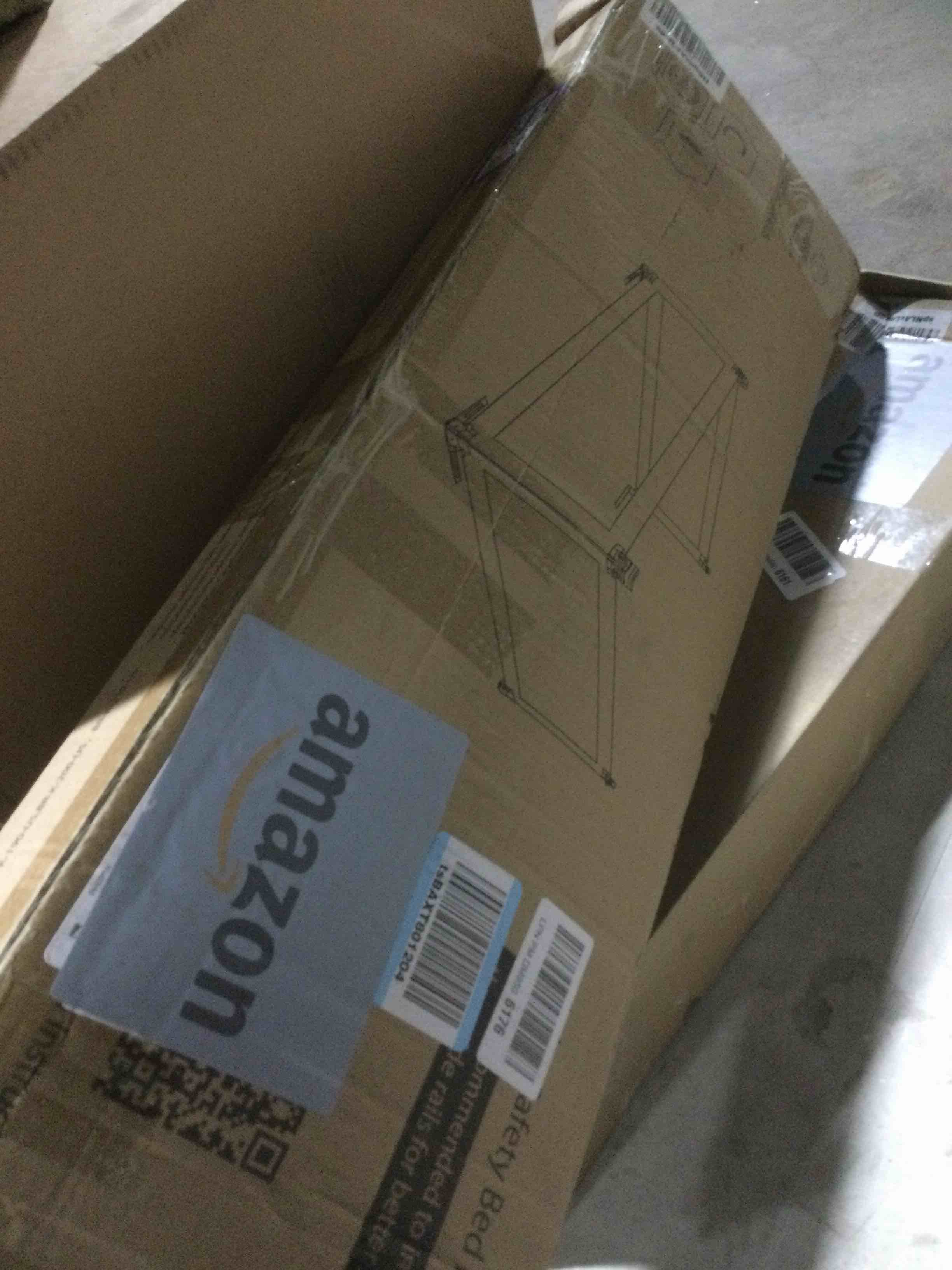 https://s3.amazonaws.com/lotting-images-prod/bidfta/PPE2291548_1745607075813.jpeg