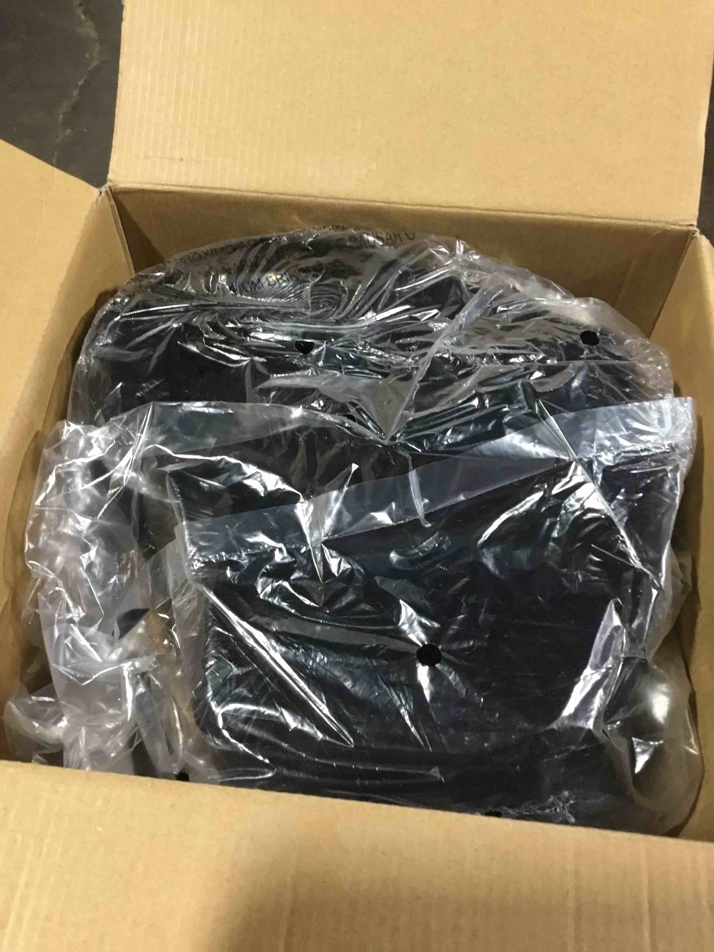 https://s3.amazonaws.com/lotting-images-prod/bidfta/PPE2291803_1746193916699.jpeg