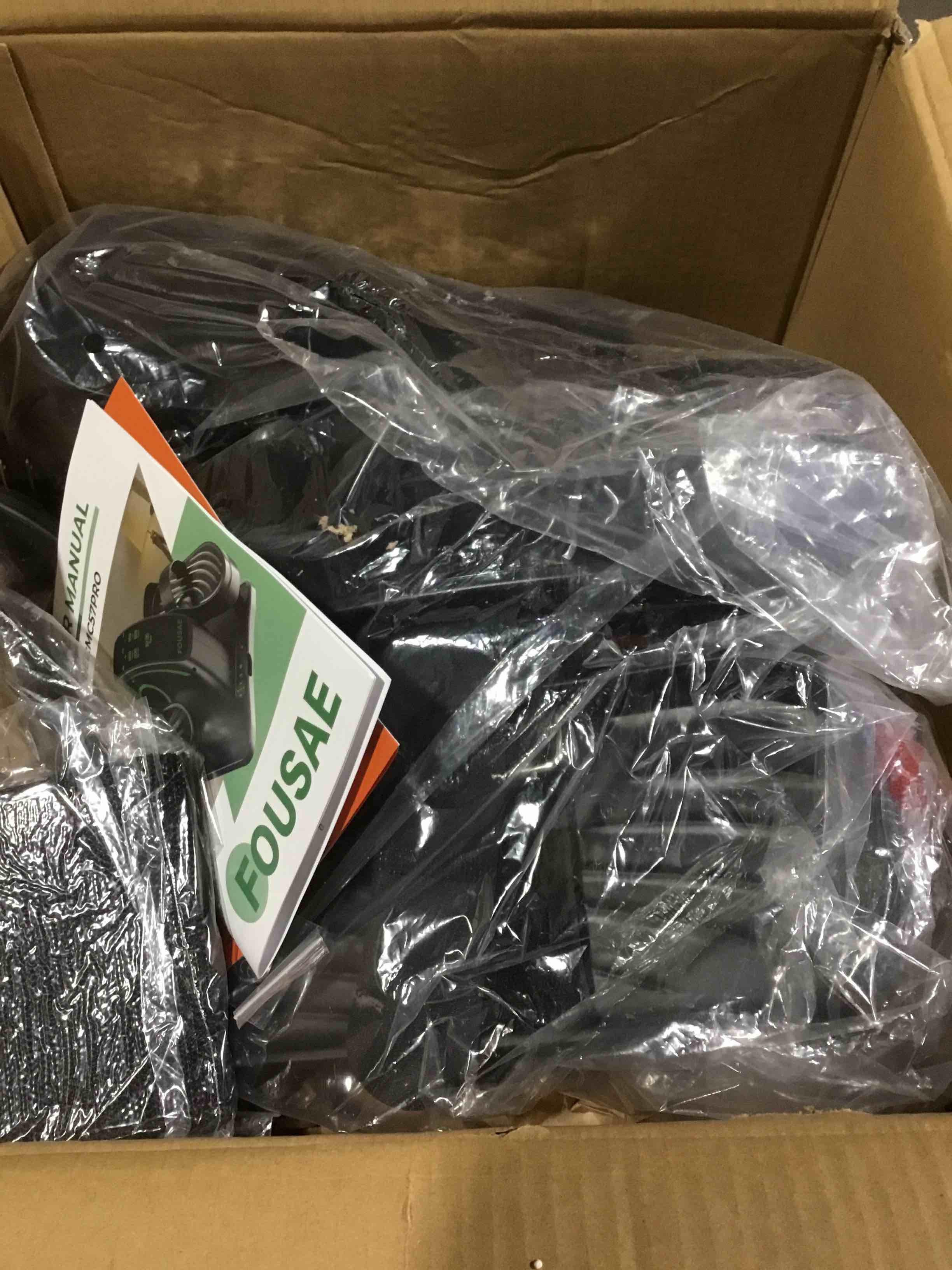 https://s3.amazonaws.com/lotting-images-prod/bidfta/PPE2291875_1746203096040.jpeg