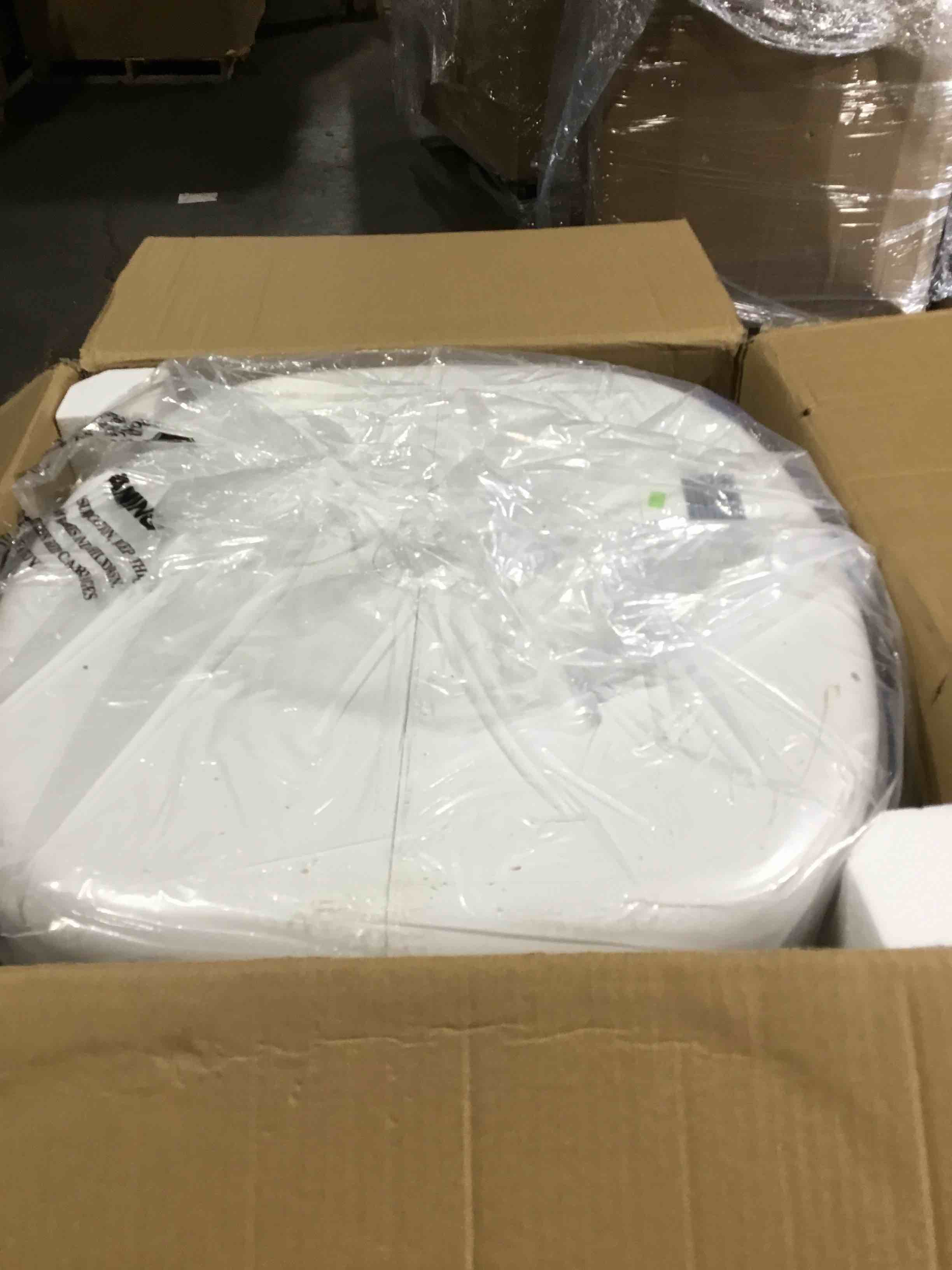 https://s3.amazonaws.com/lotting-images-prod/bidfta/PPE2291923_1746209071670.jpeg