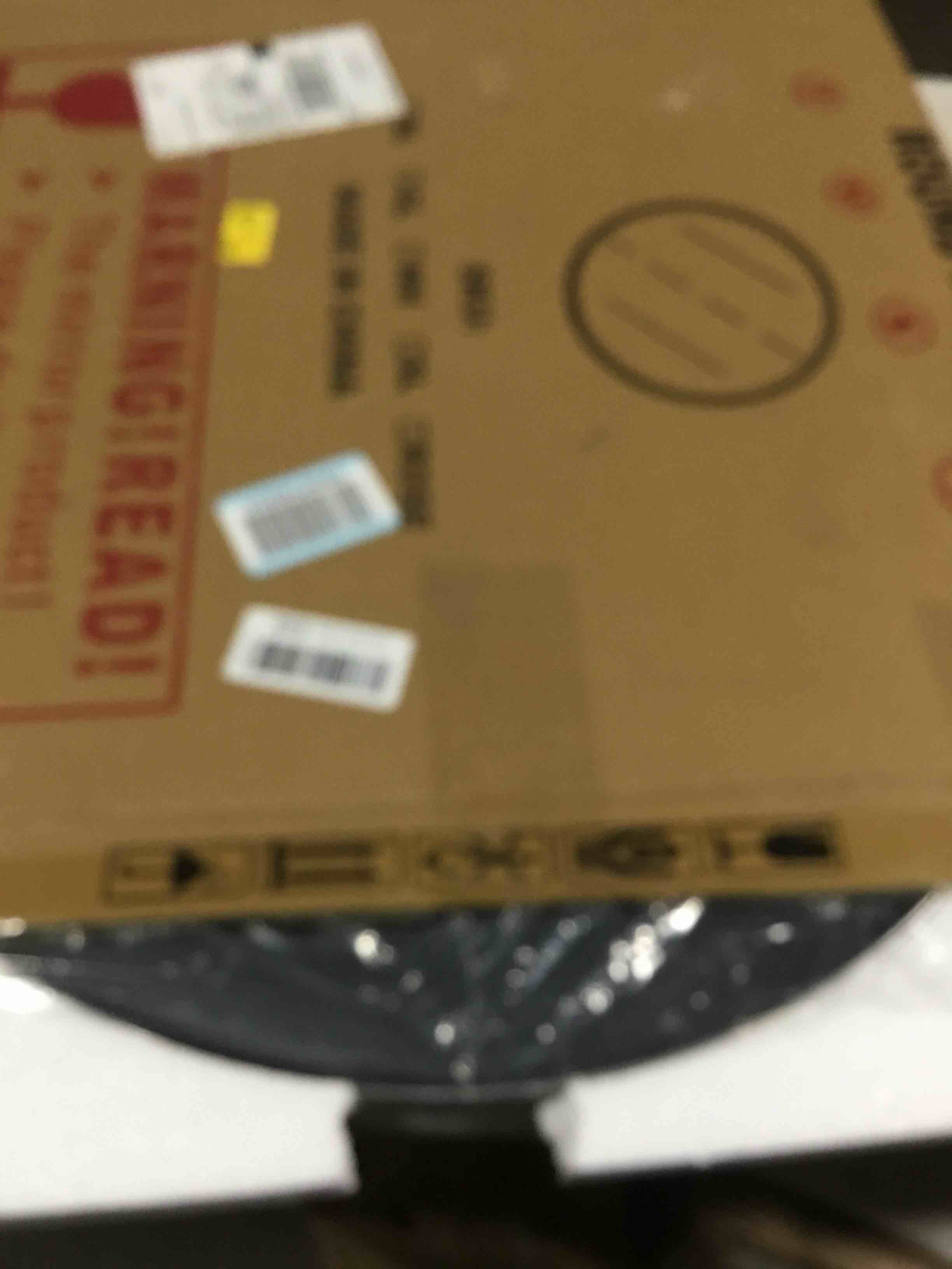 https://s3.amazonaws.com/lotting-images-prod/bidfta/PPE2291941_1746441361215.jpeg