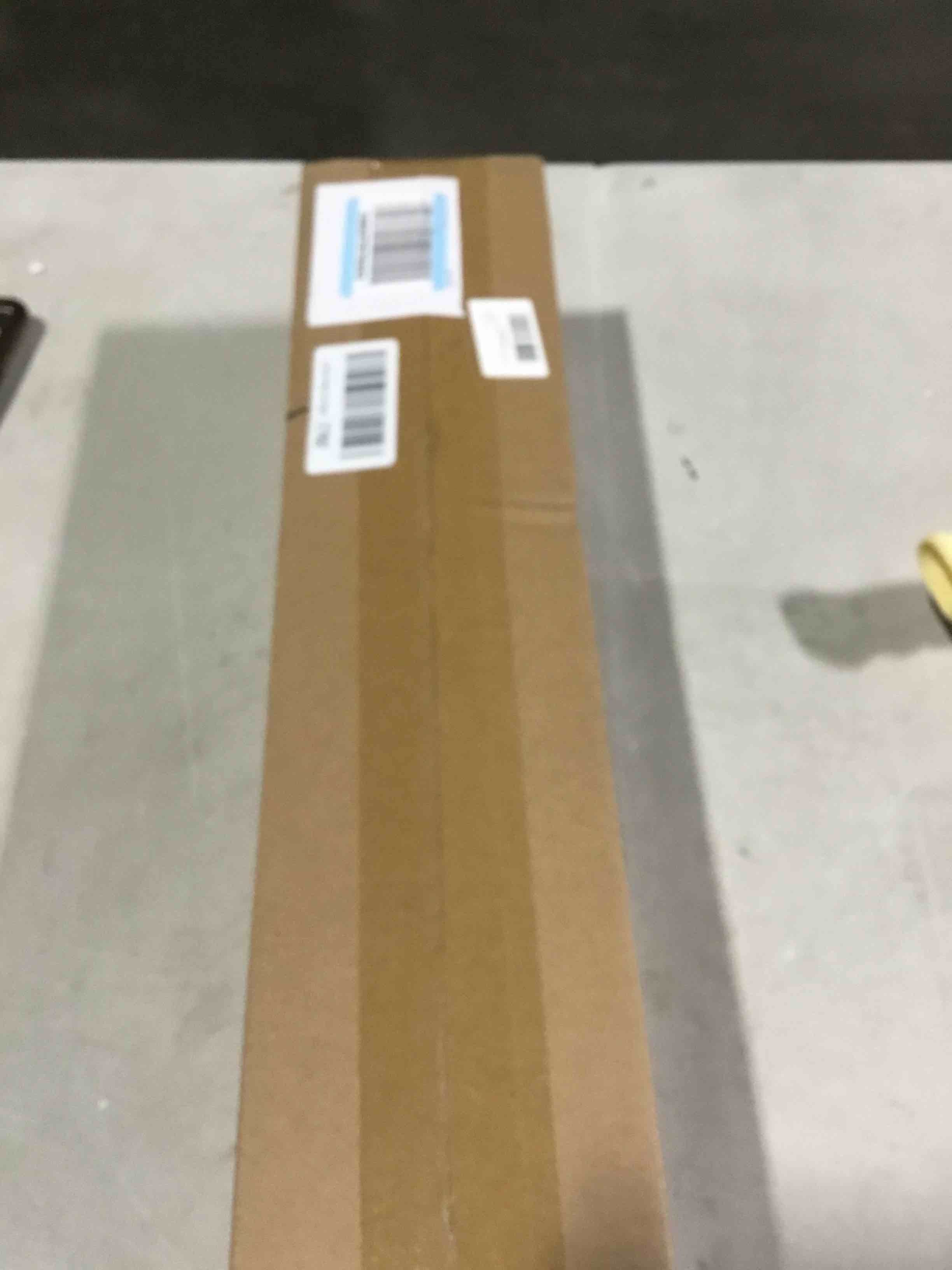 https://s3.amazonaws.com/lotting-images-prod/bidfta/PPE2292031_1746459993438.jpeg