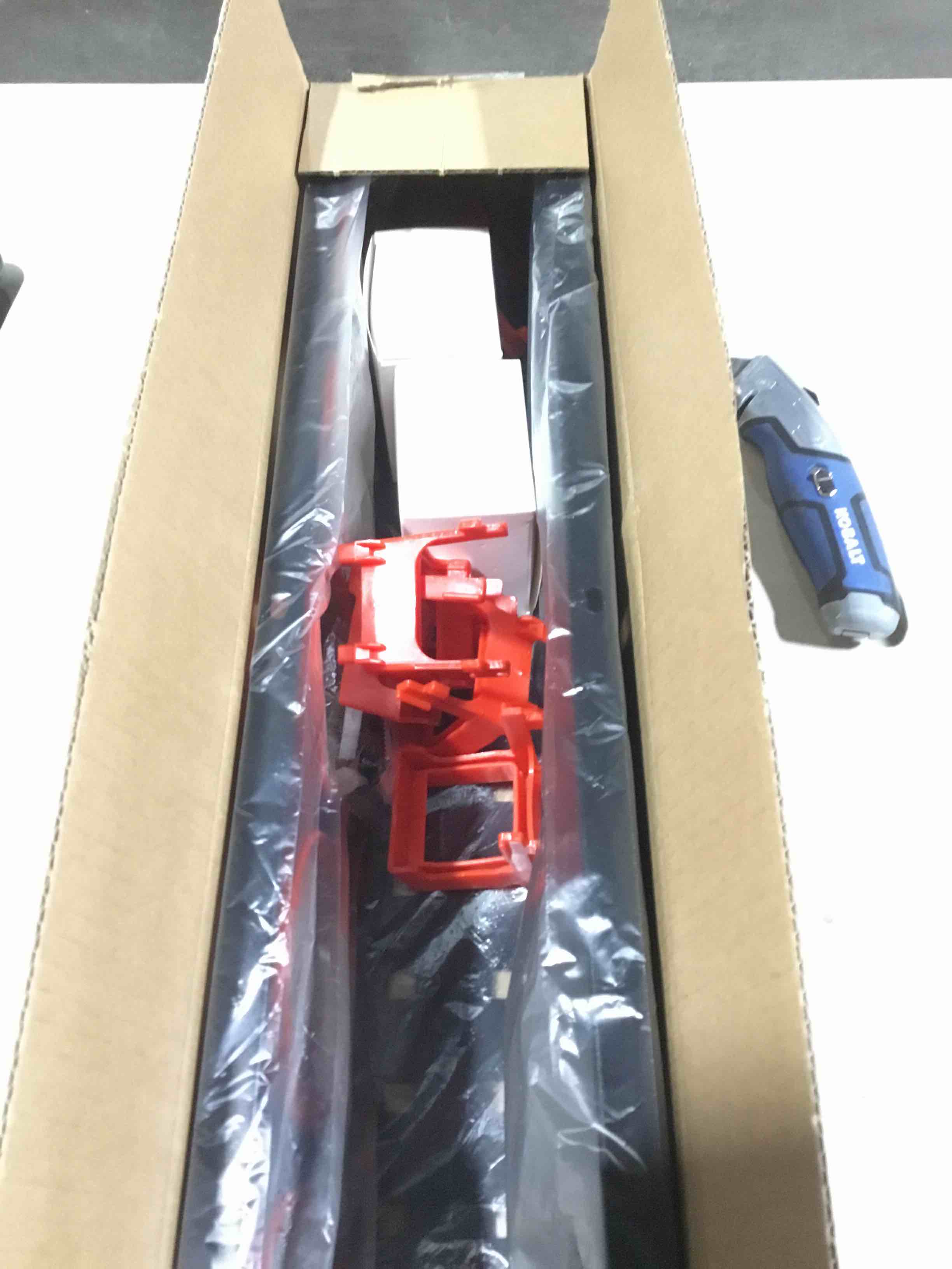 https://s3.amazonaws.com/lotting-images-prod/bidfta/PPE2292031_1746460004636.jpeg