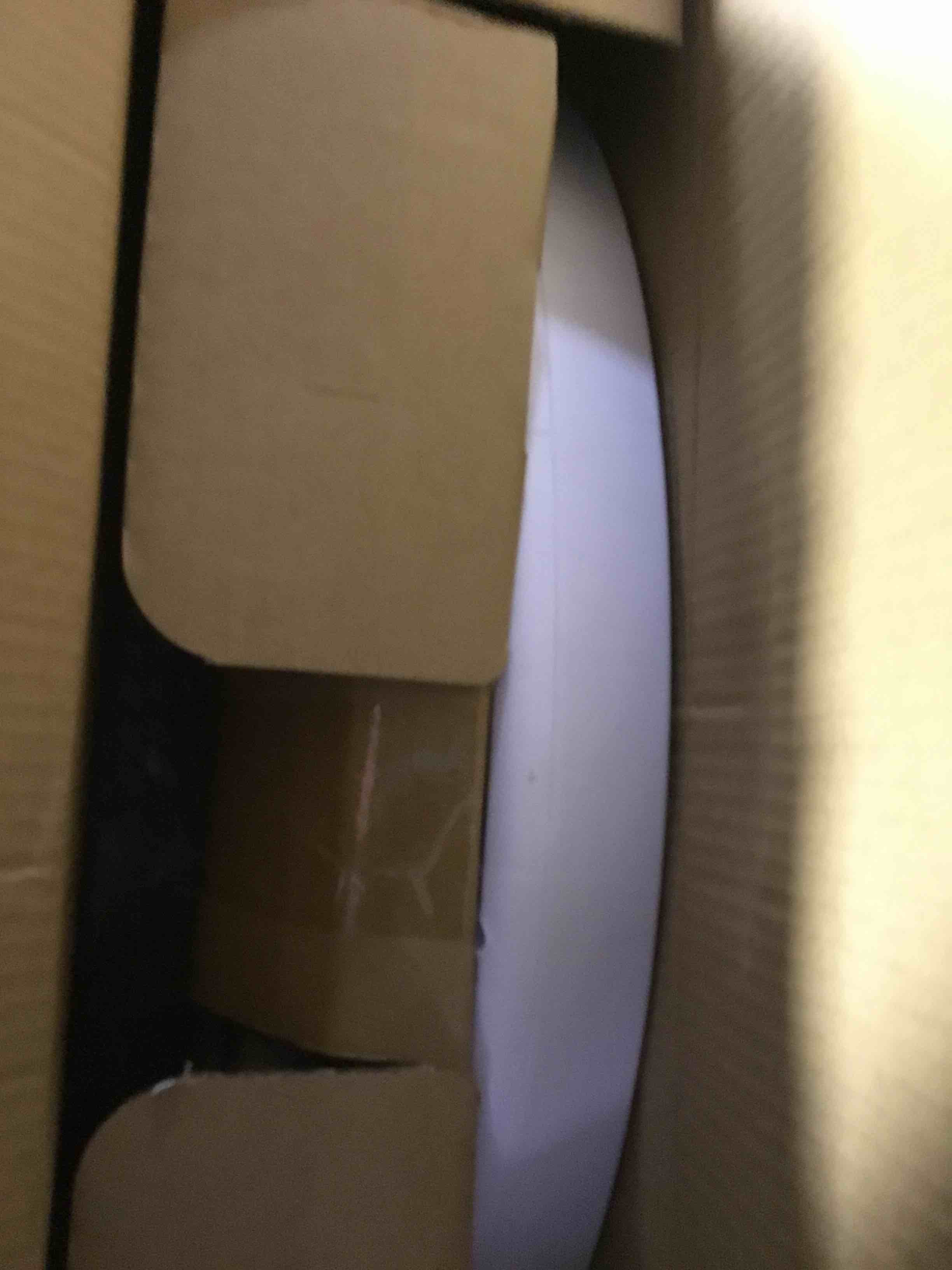 https://s3.amazonaws.com/lotting-images-prod/bidfta/PPE2292039_1746460450747.jpeg