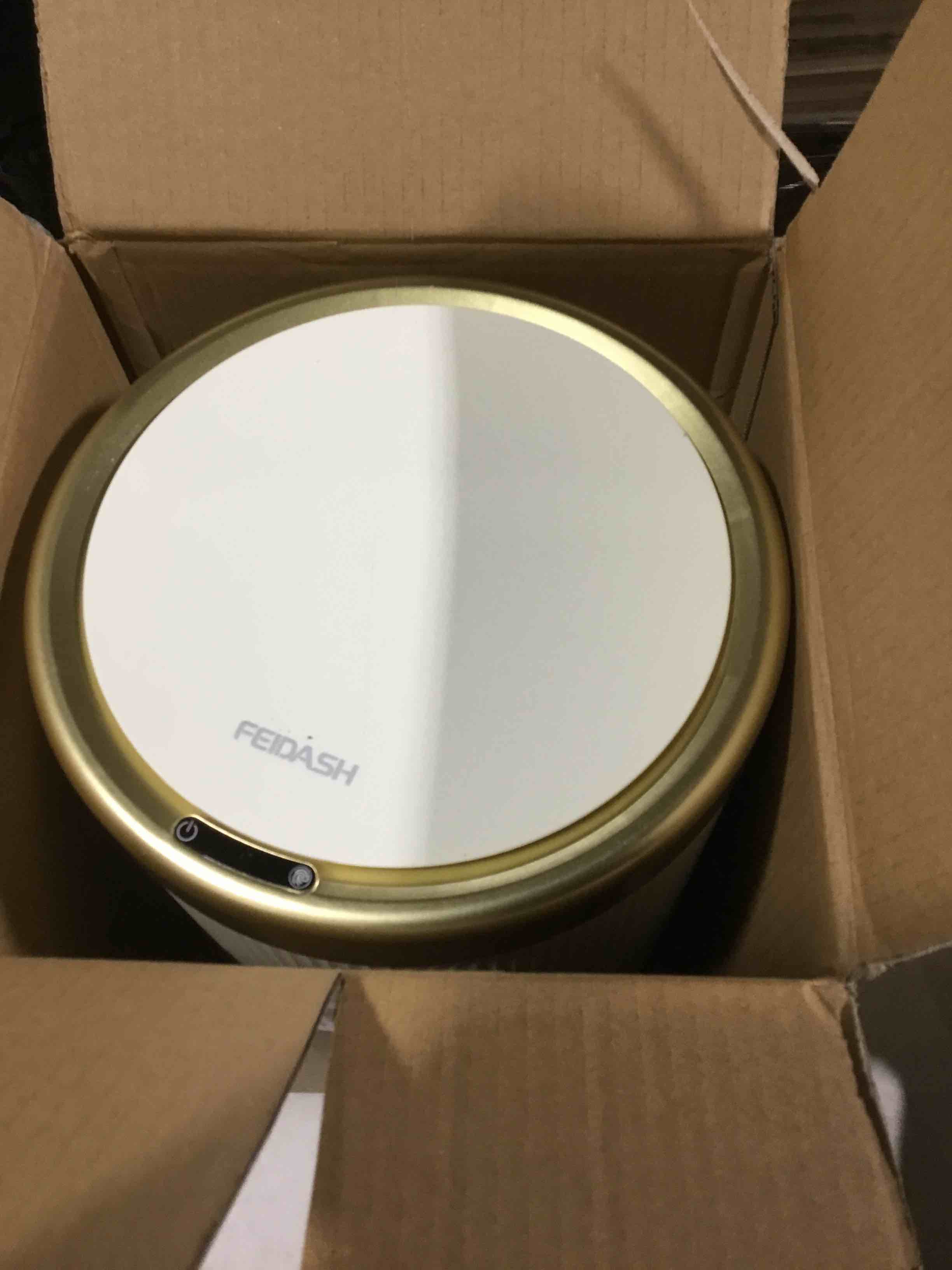 https://s3.amazonaws.com/lotting-images-prod/bidfta/PPE2292107_1746468930369.jpeg