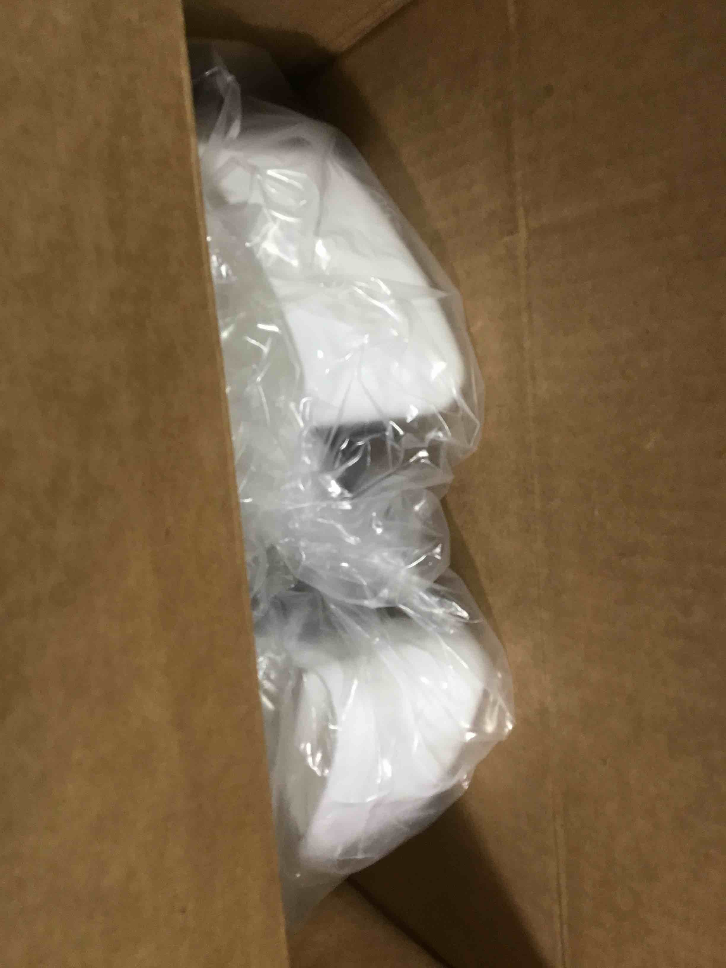 https://s3.amazonaws.com/lotting-images-prod/bidfta/PPE2292149_1746530619925.jpeg