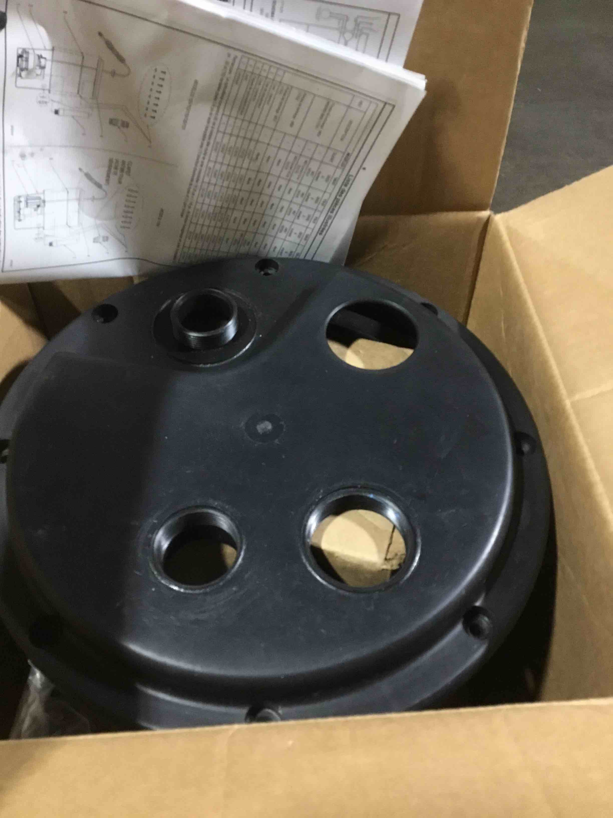 https://s3.amazonaws.com/lotting-images-prod/bidfta/PPE2292155_1746531214143.jpeg