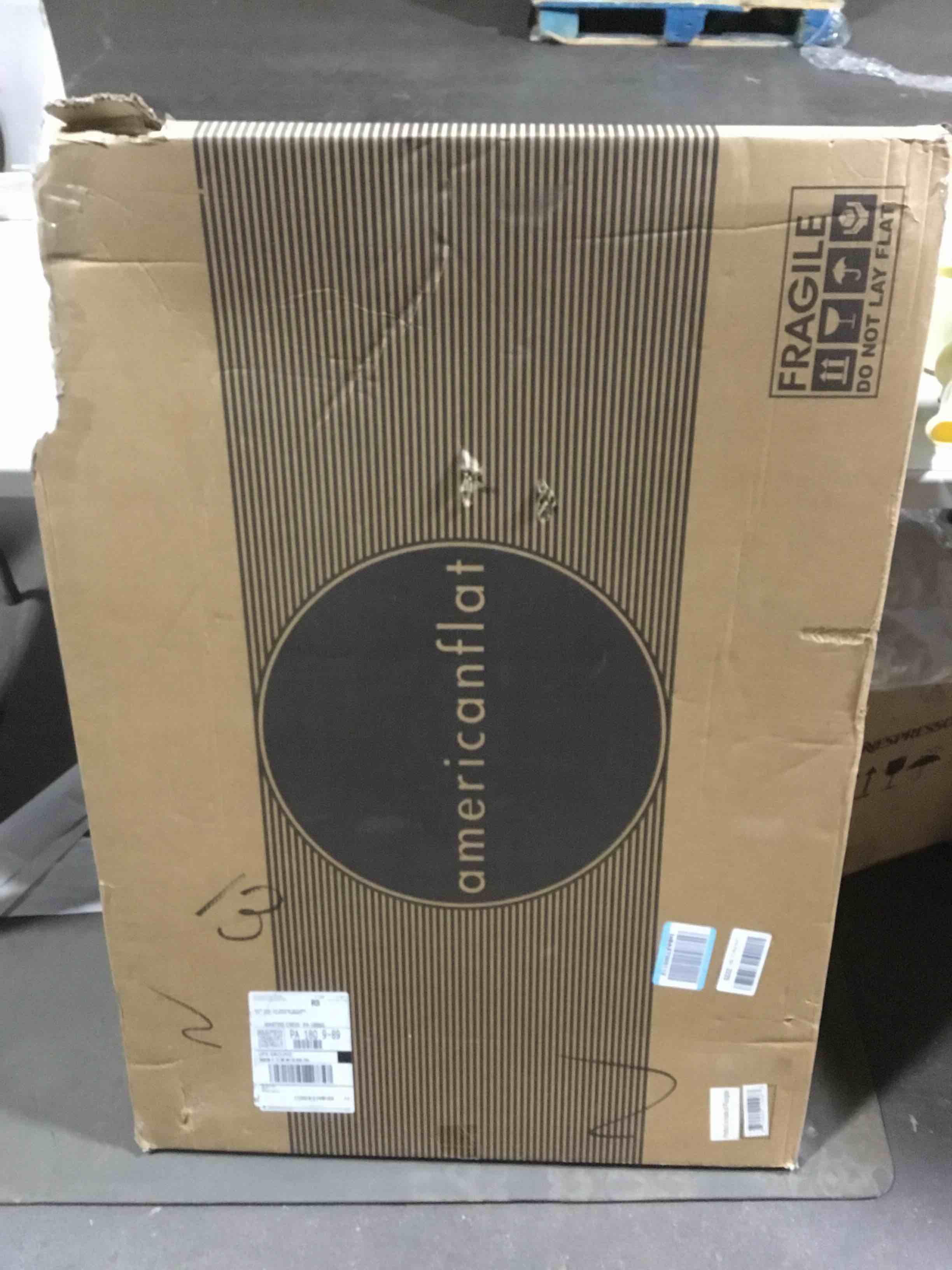 https://s3.amazonaws.com/lotting-images-prod/bidfta/PPE2292185_1746535074057.jpeg
