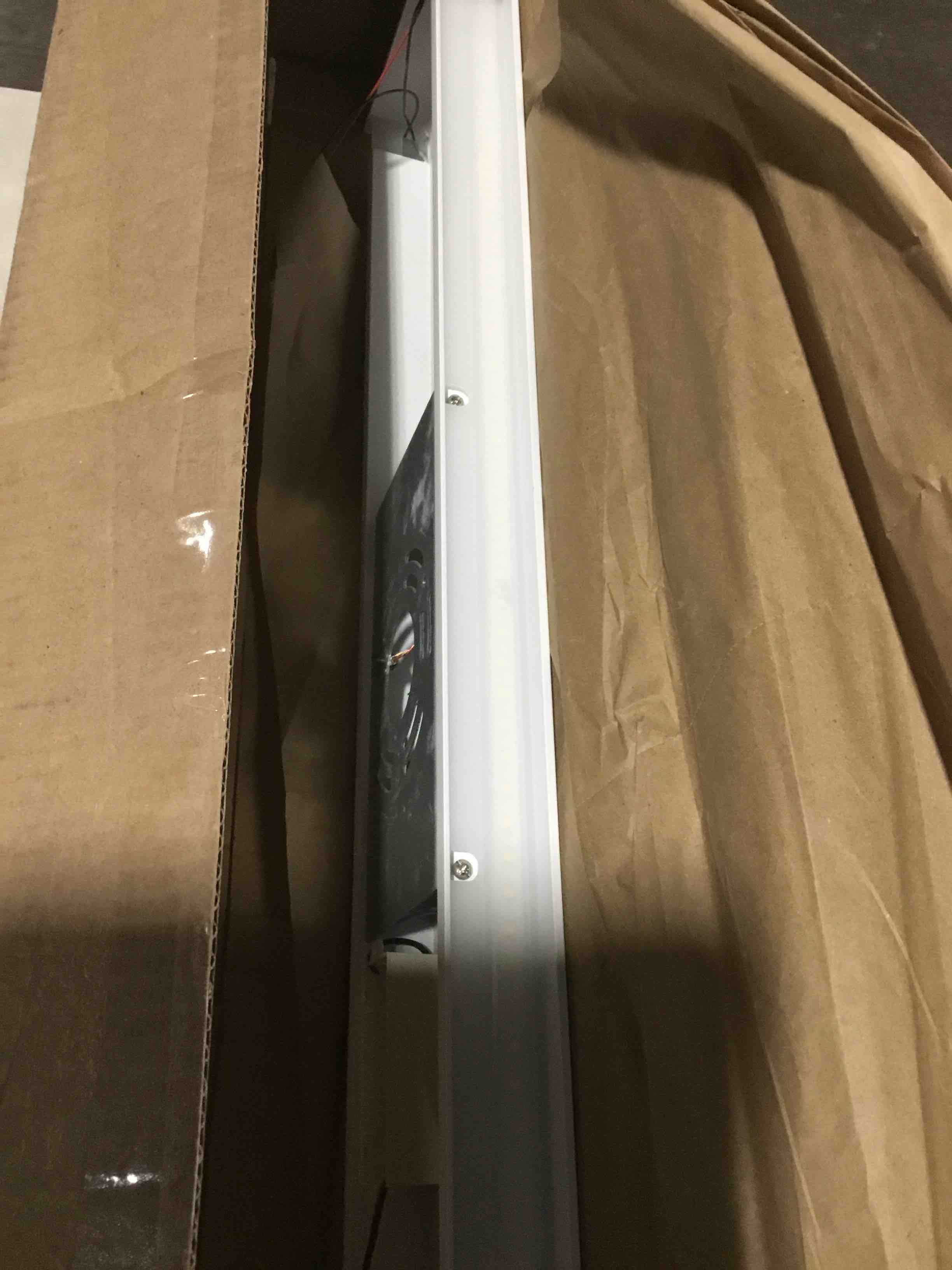 https://s3.amazonaws.com/lotting-images-prod/bidfta/PPE2292222_1746548062205.jpeg