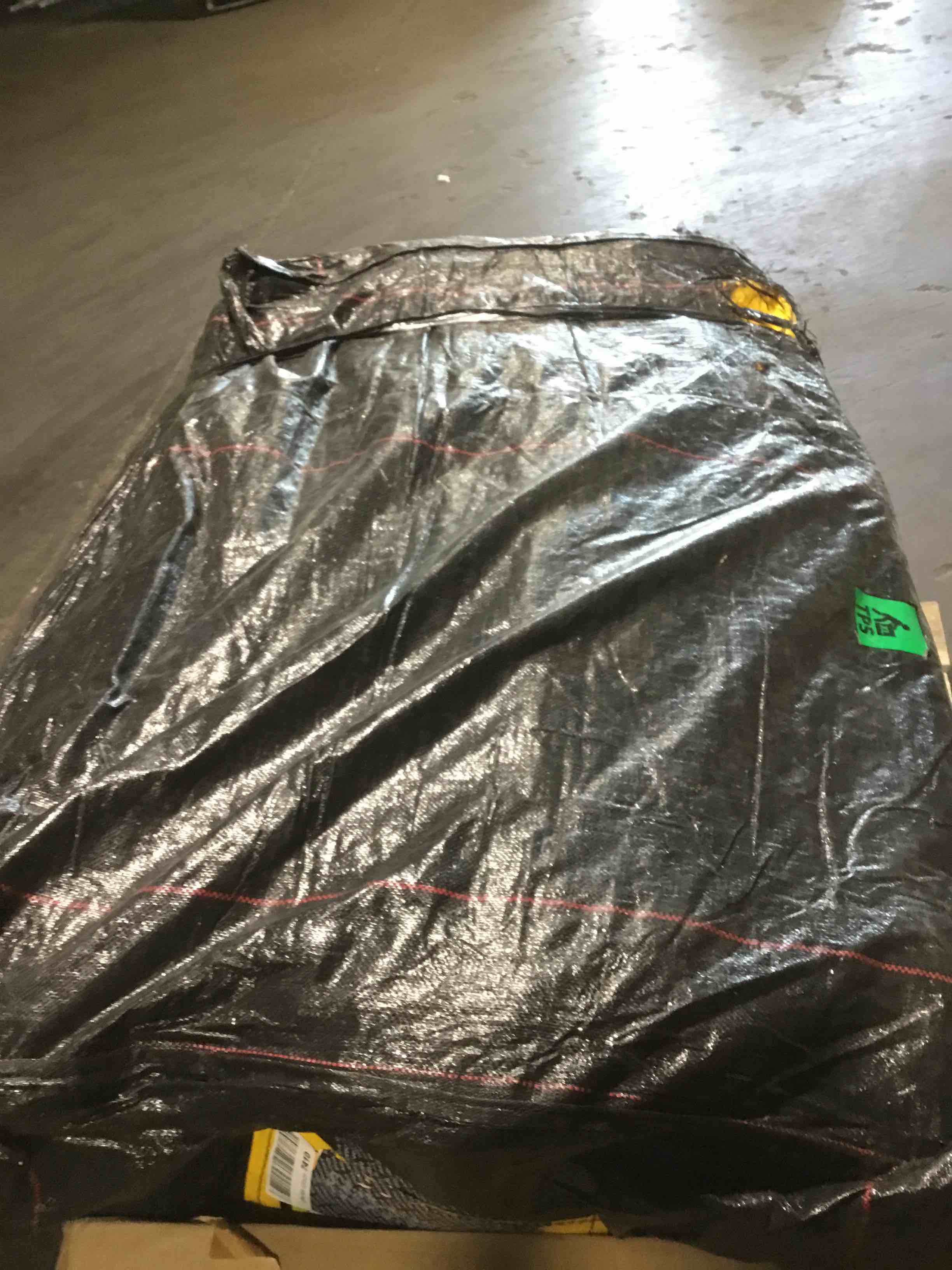 https://s3.amazonaws.com/lotting-images-prod/bidfta/PPE2292344_1746625962393.jpeg